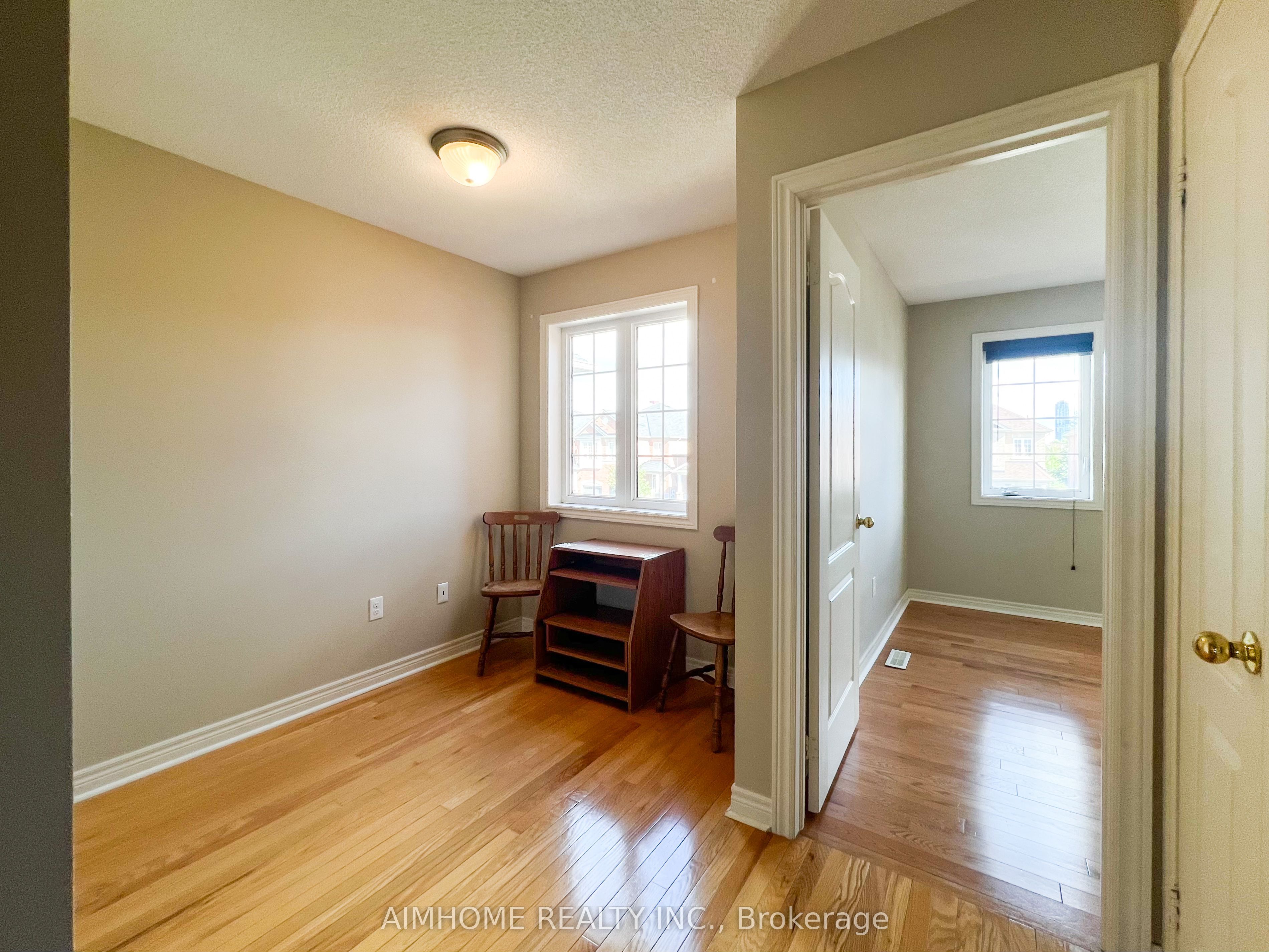 MLS #W12365579 image #15