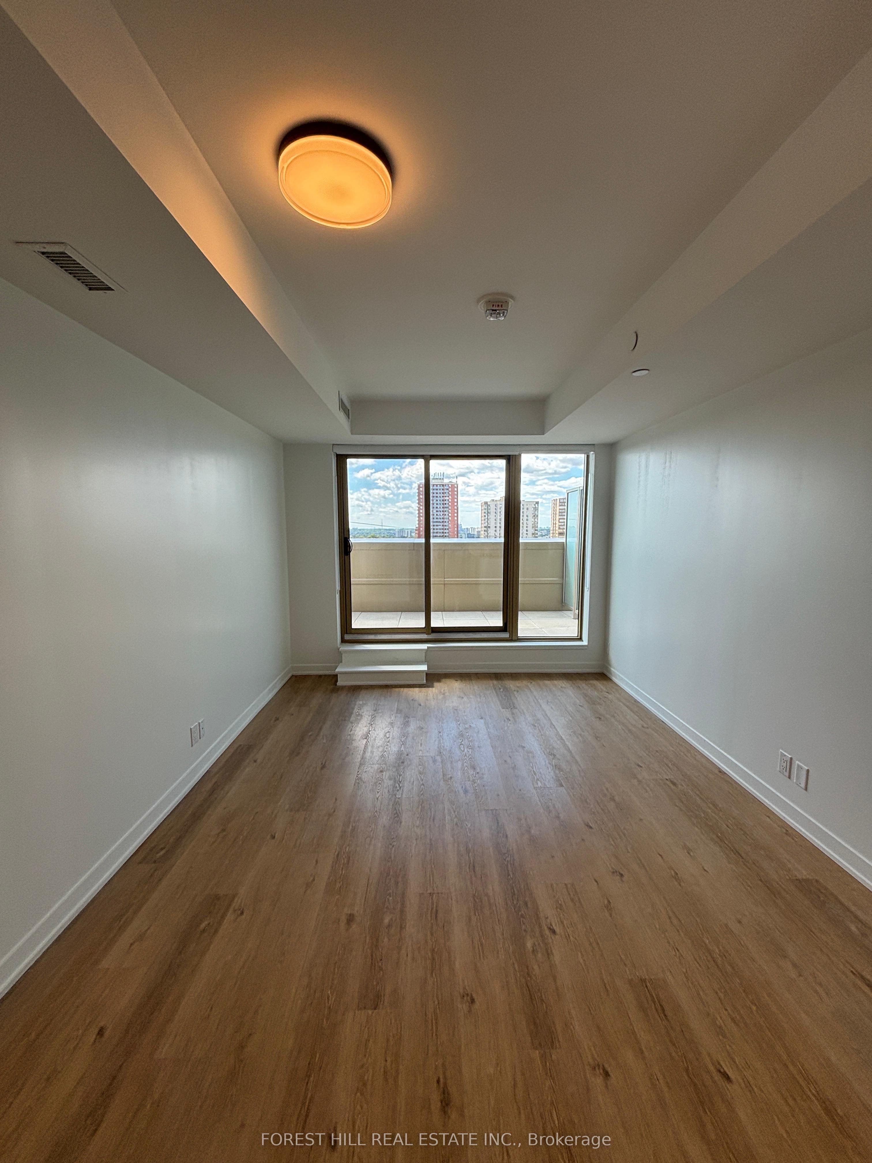 MLS #W12365643 image #2