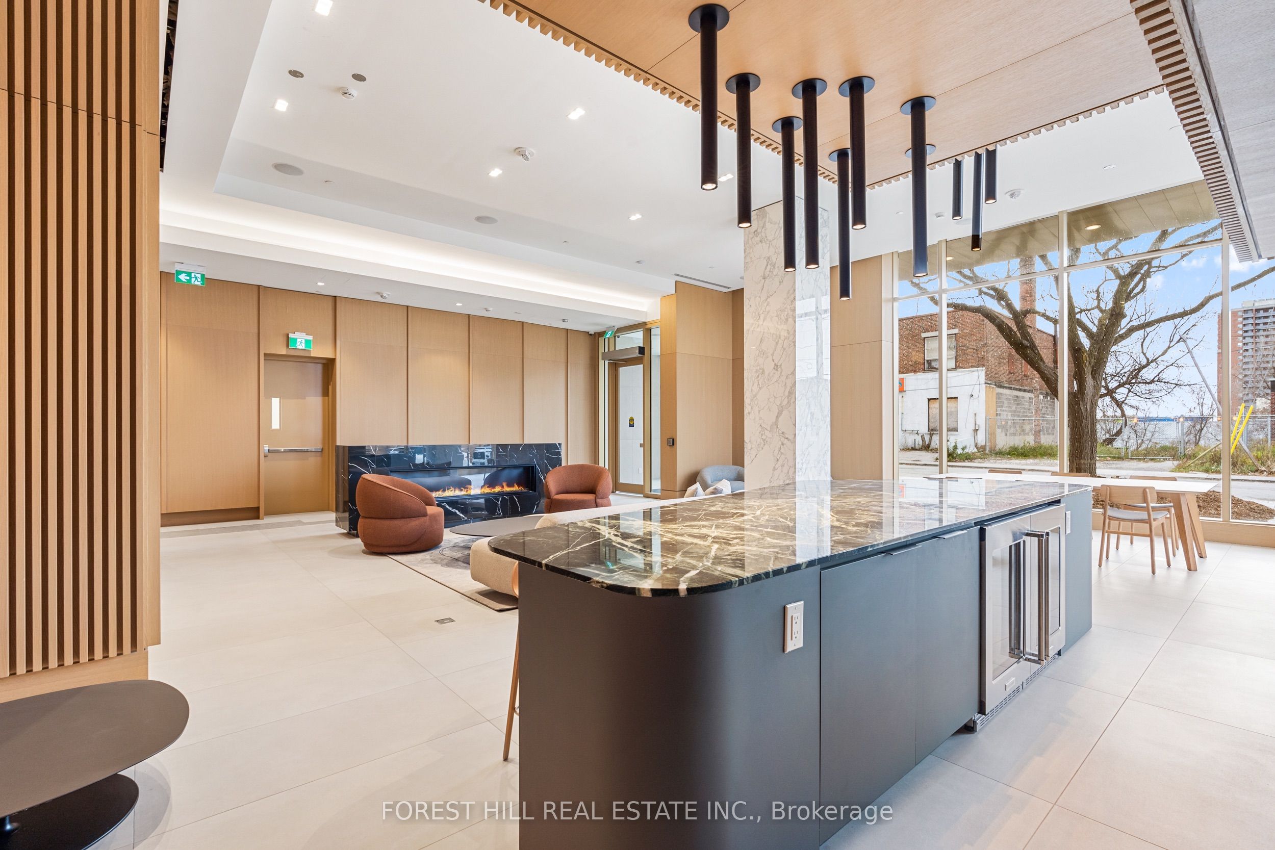 MLS #W12365643 image #21