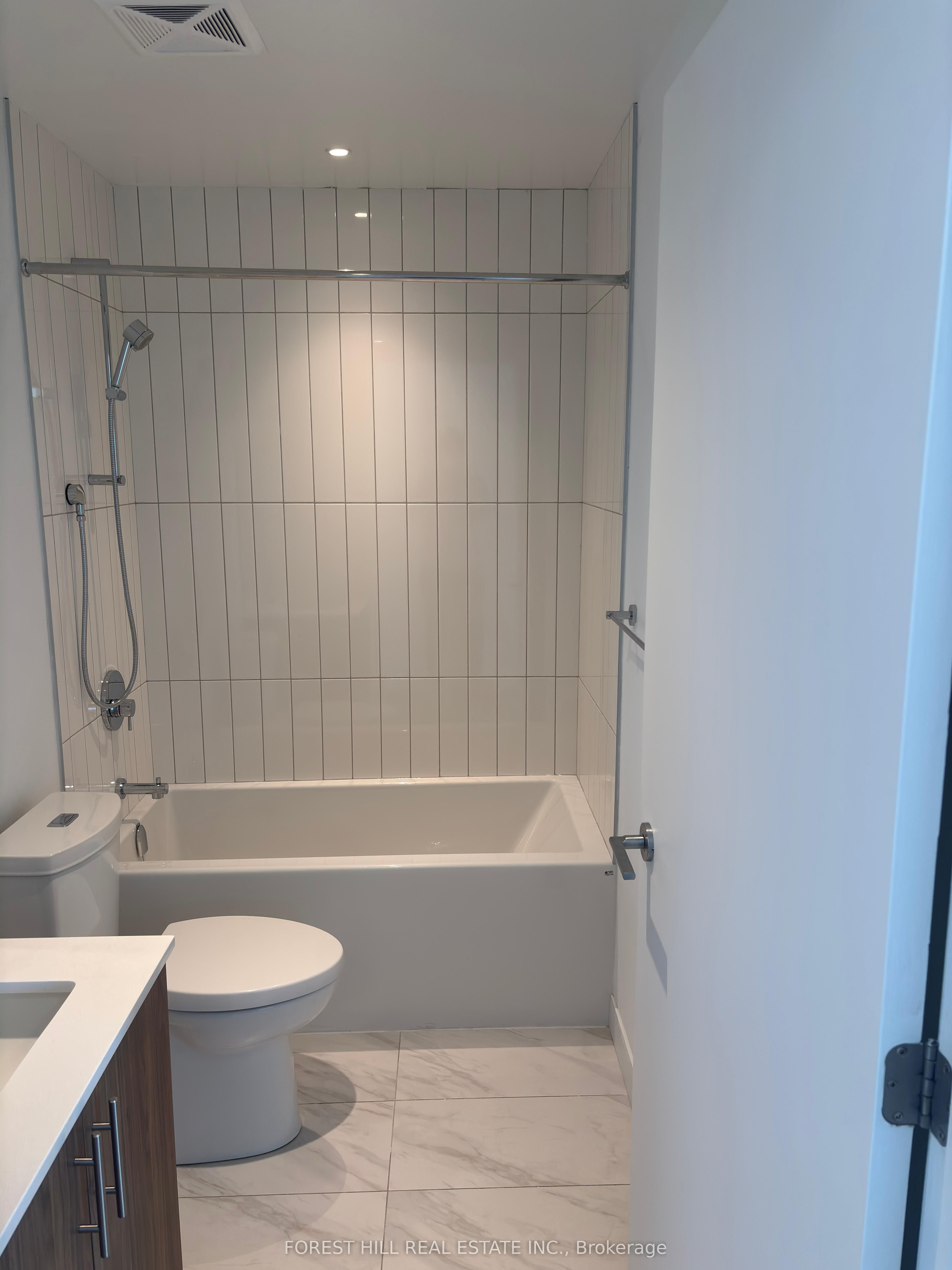 MLS #W12365643 image #8