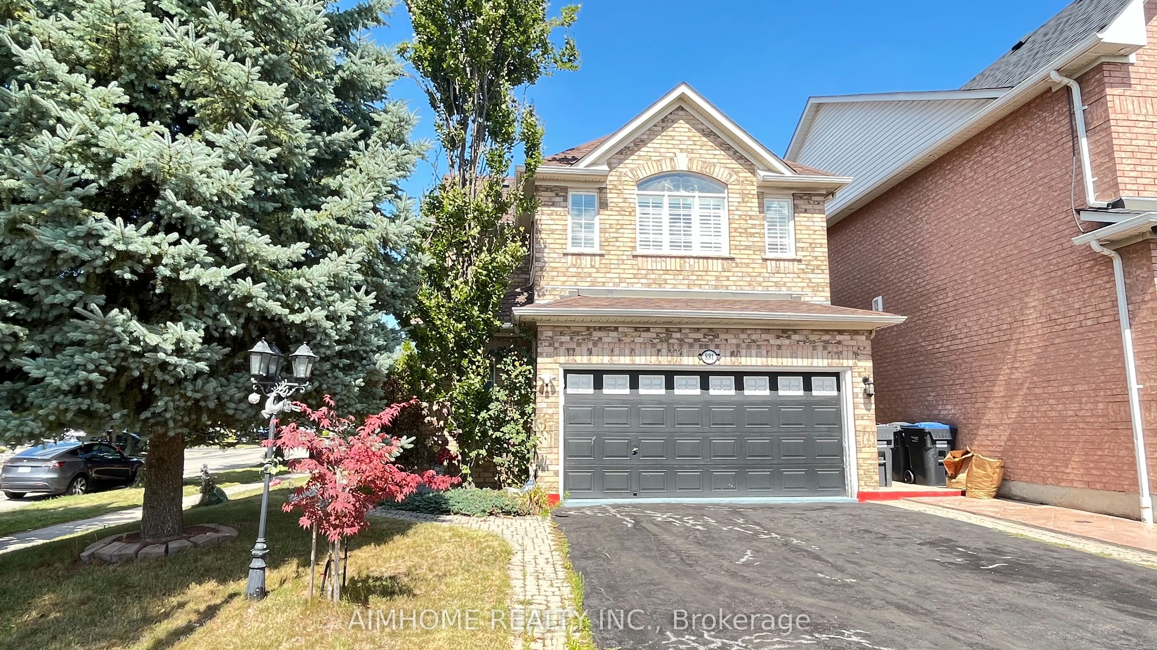 MLS #W12365782 image #1