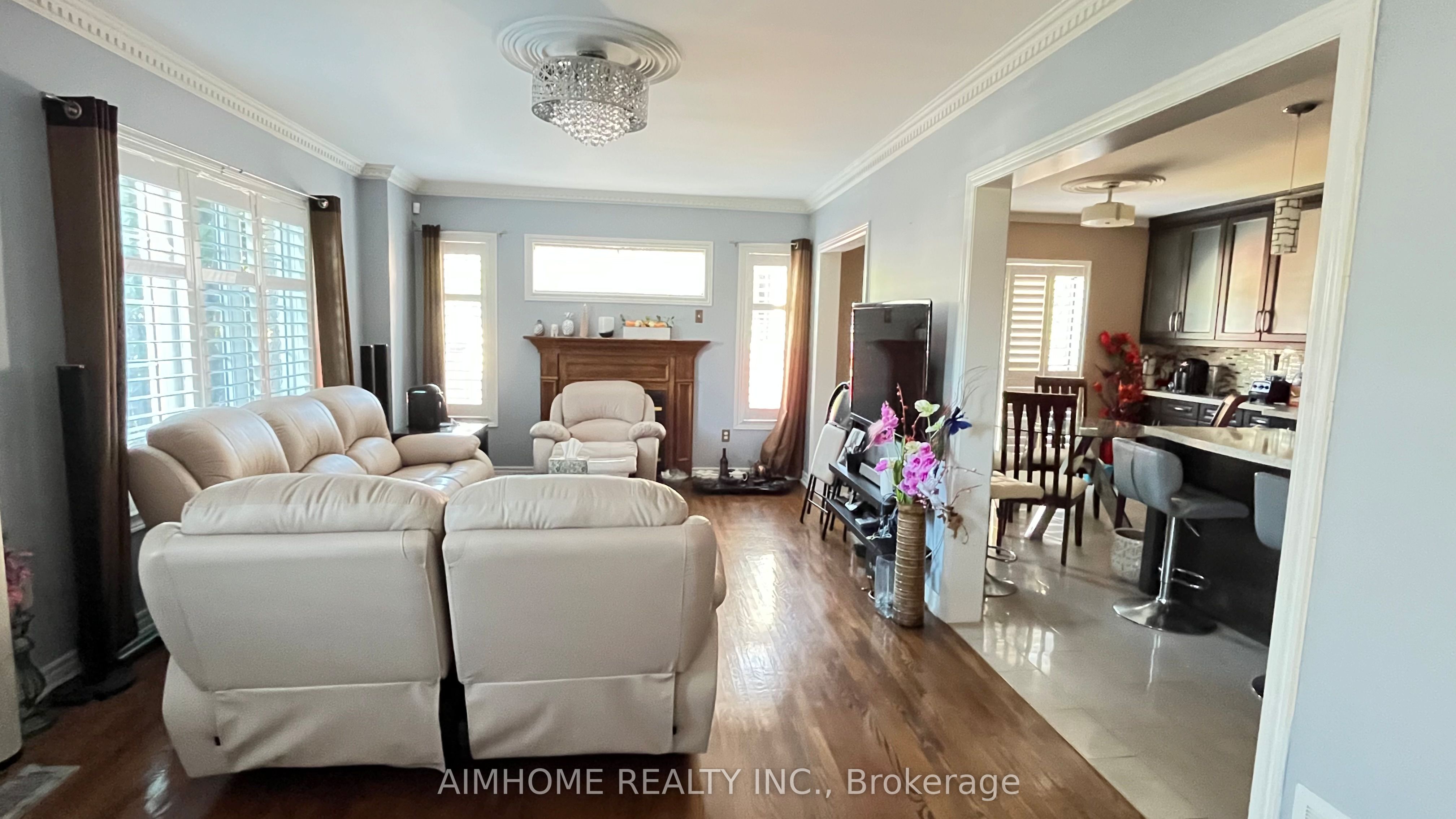 MLS #W12365782 image #2