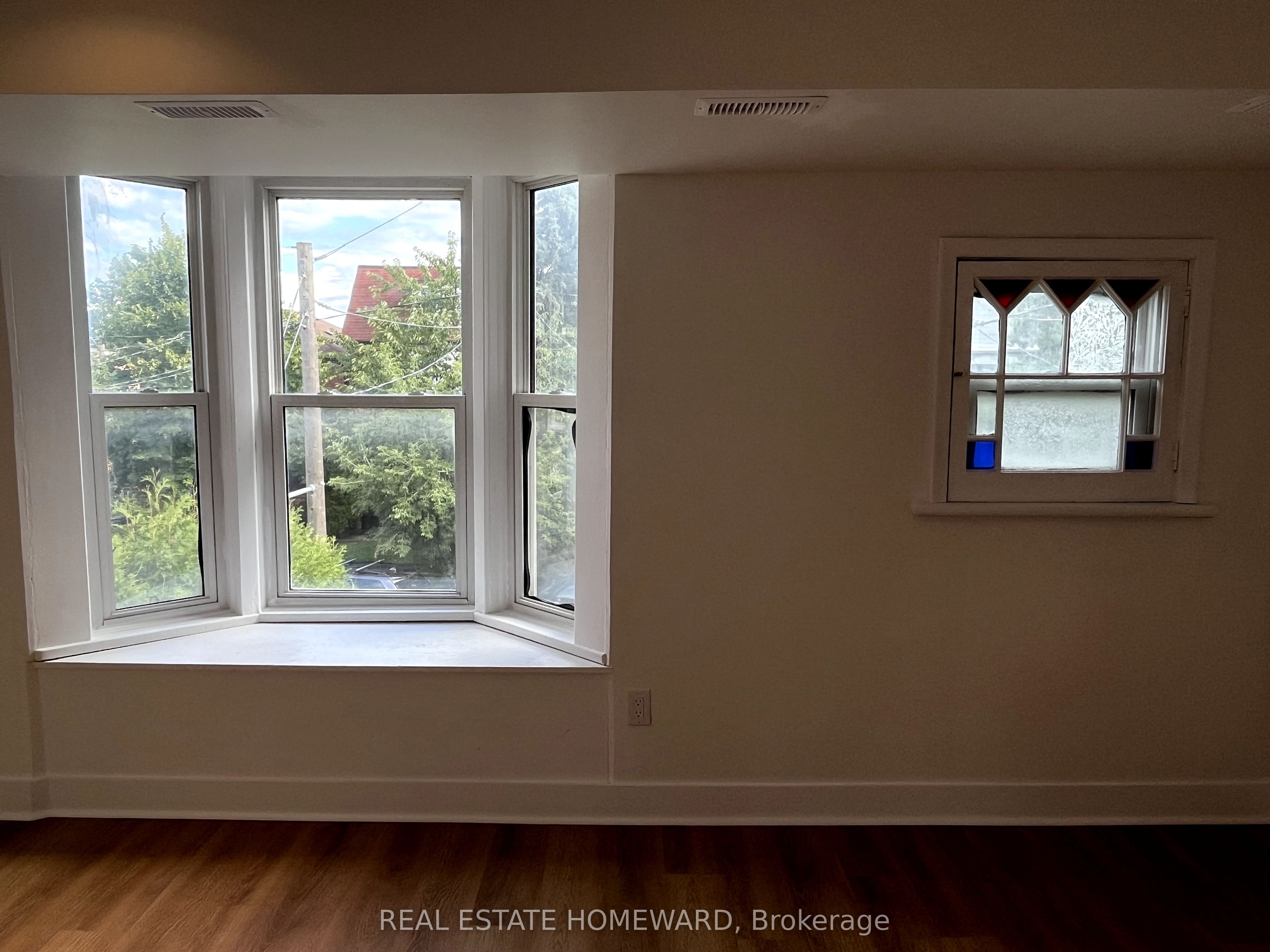 MLS #W12365915 image #13