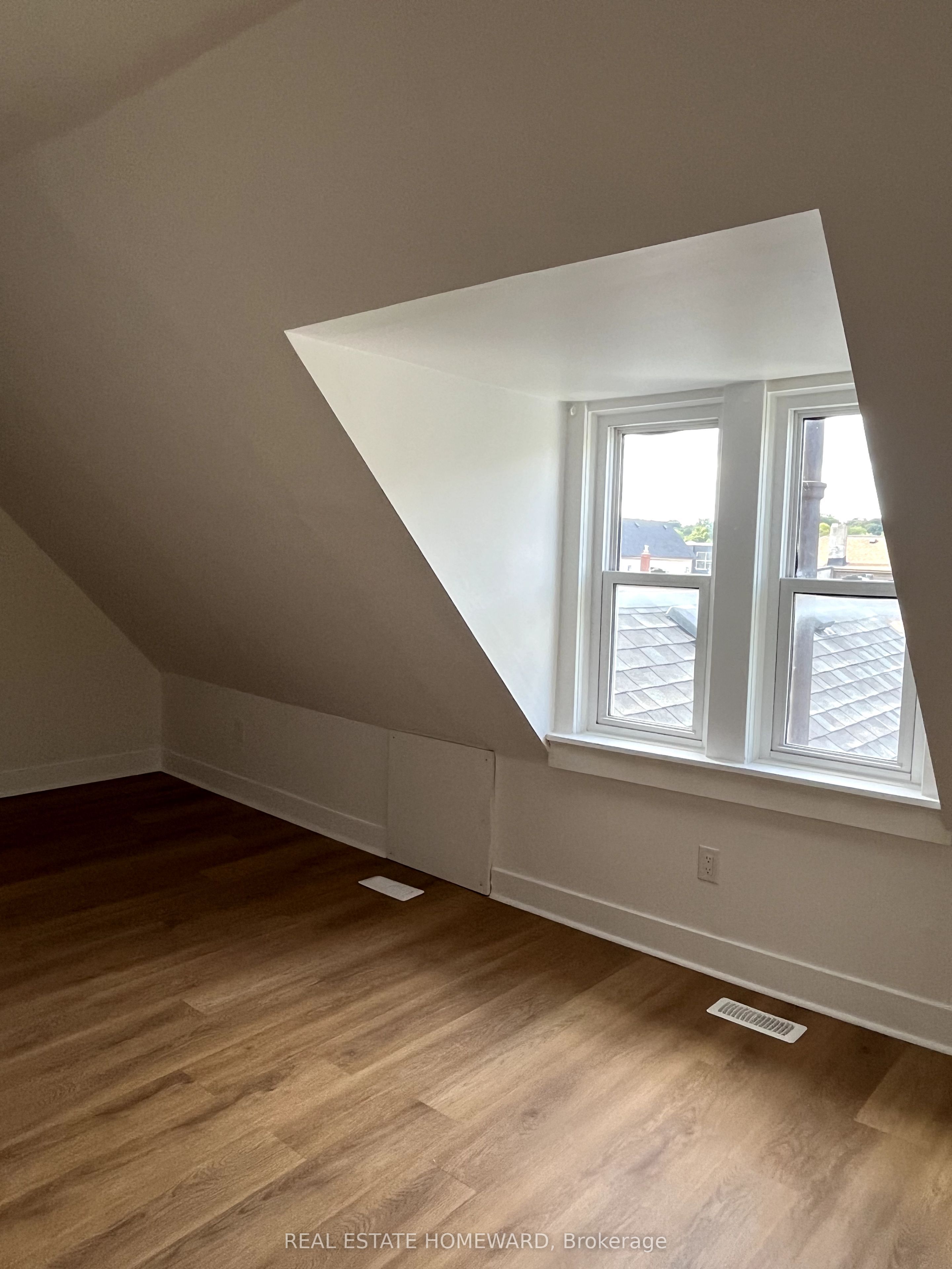 MLS #W12365915 image #18