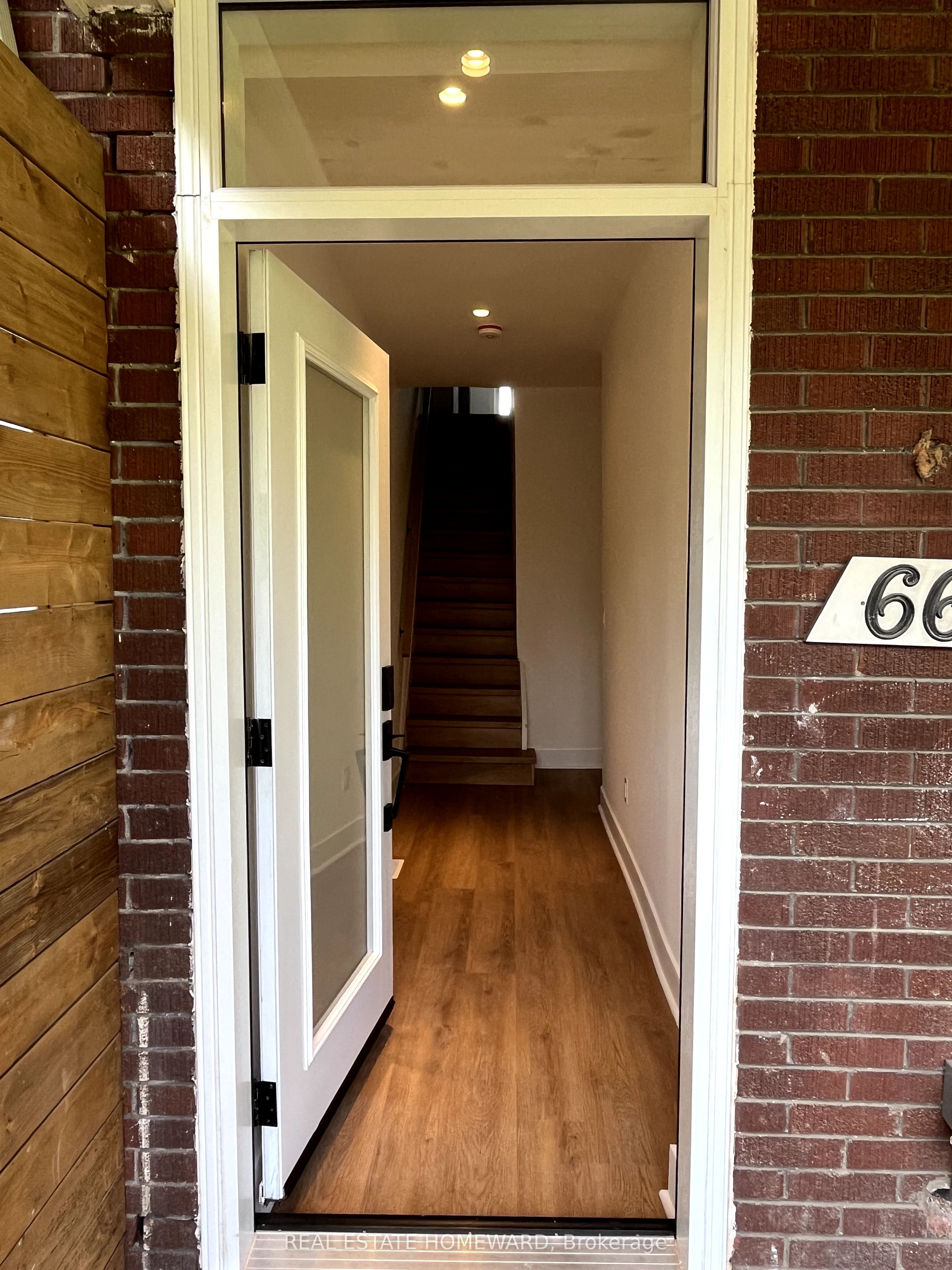 MLS #W12365915 image #3