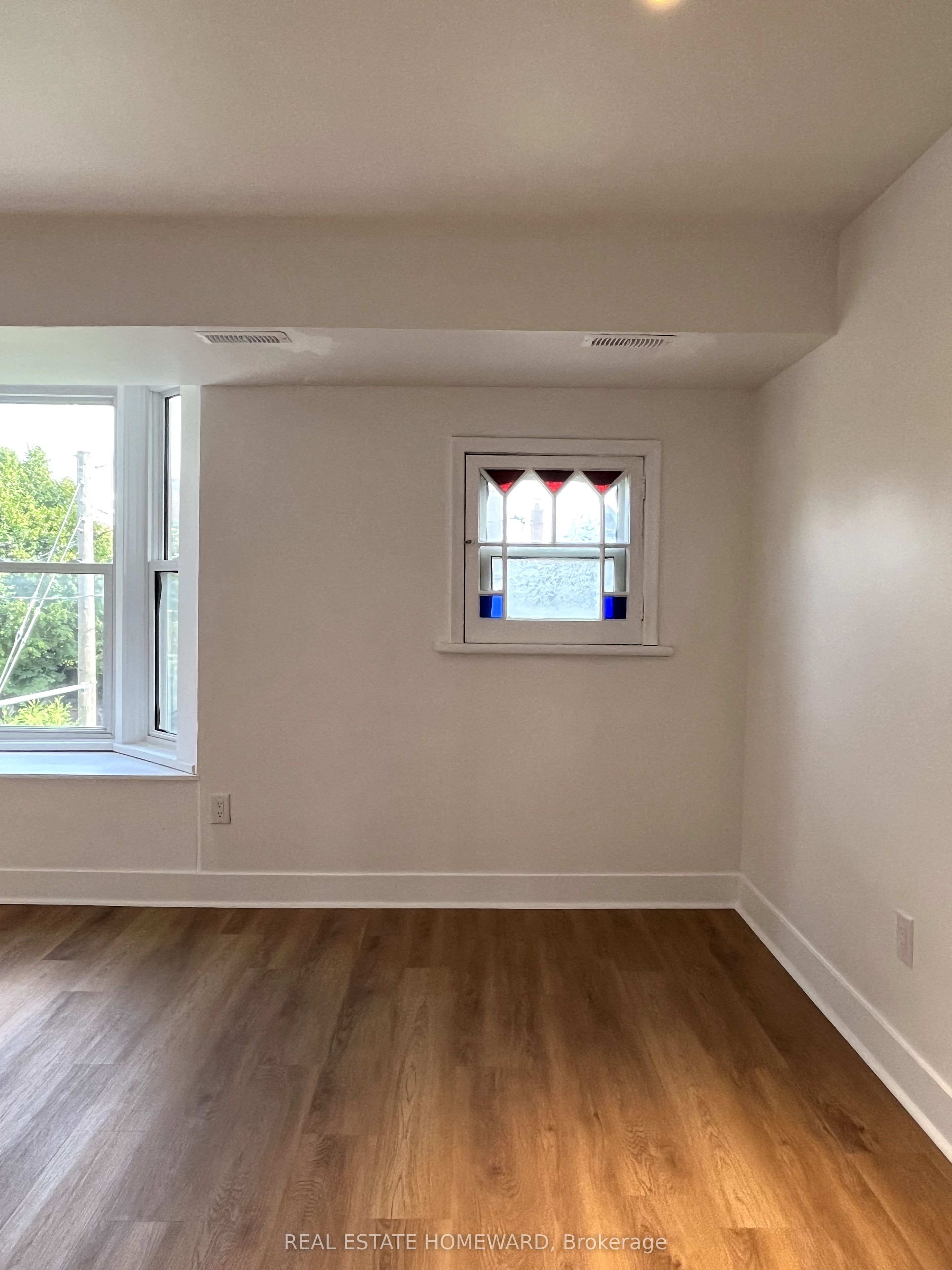 MLS #W12365915 image #9