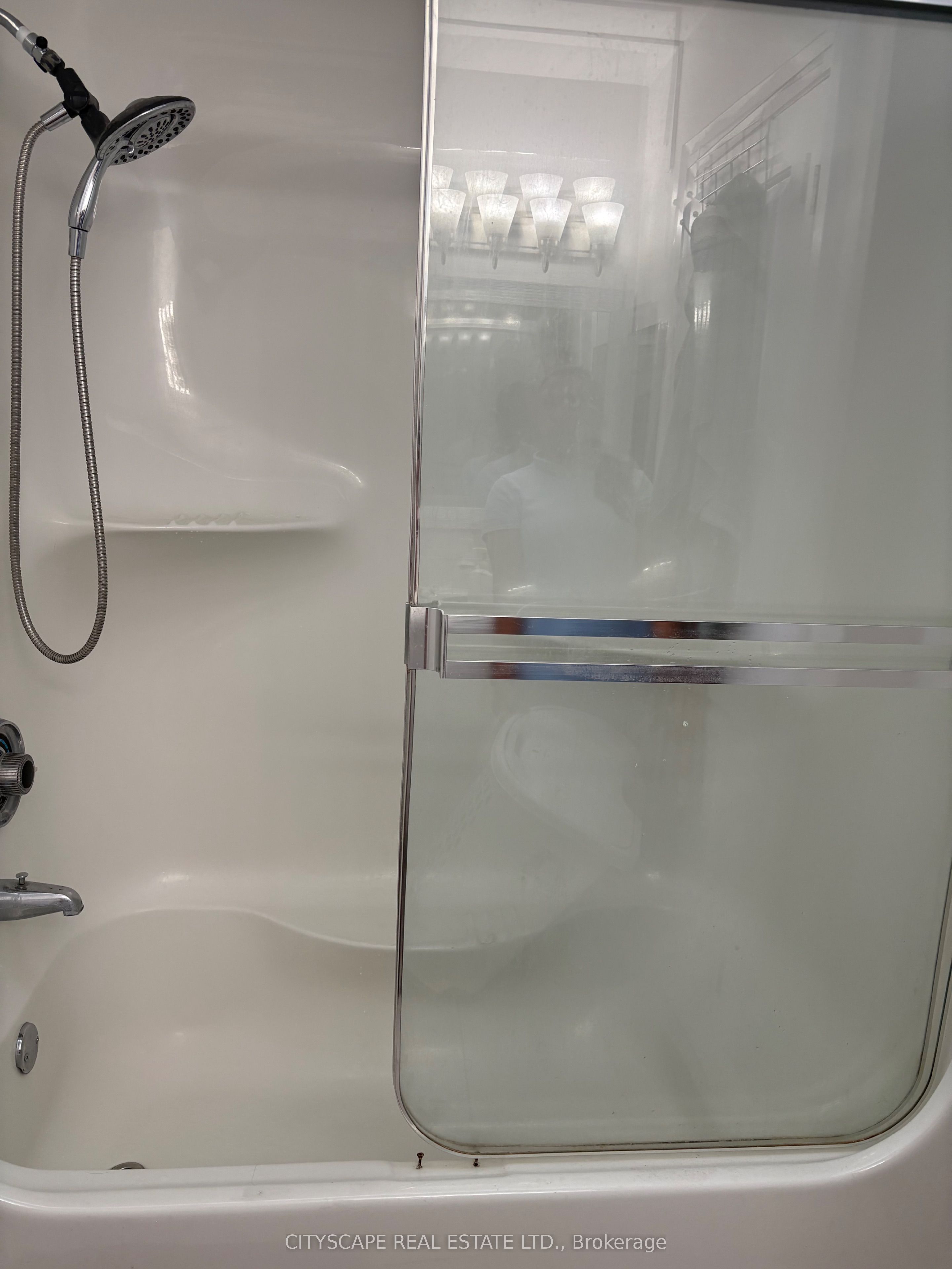 MLS #W12366028 image #4