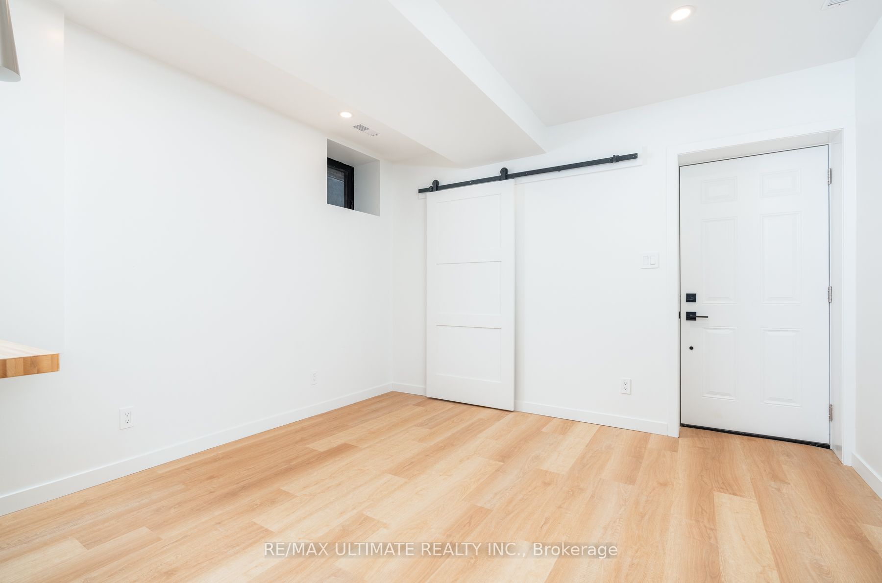 MLS #W12366239 image #4