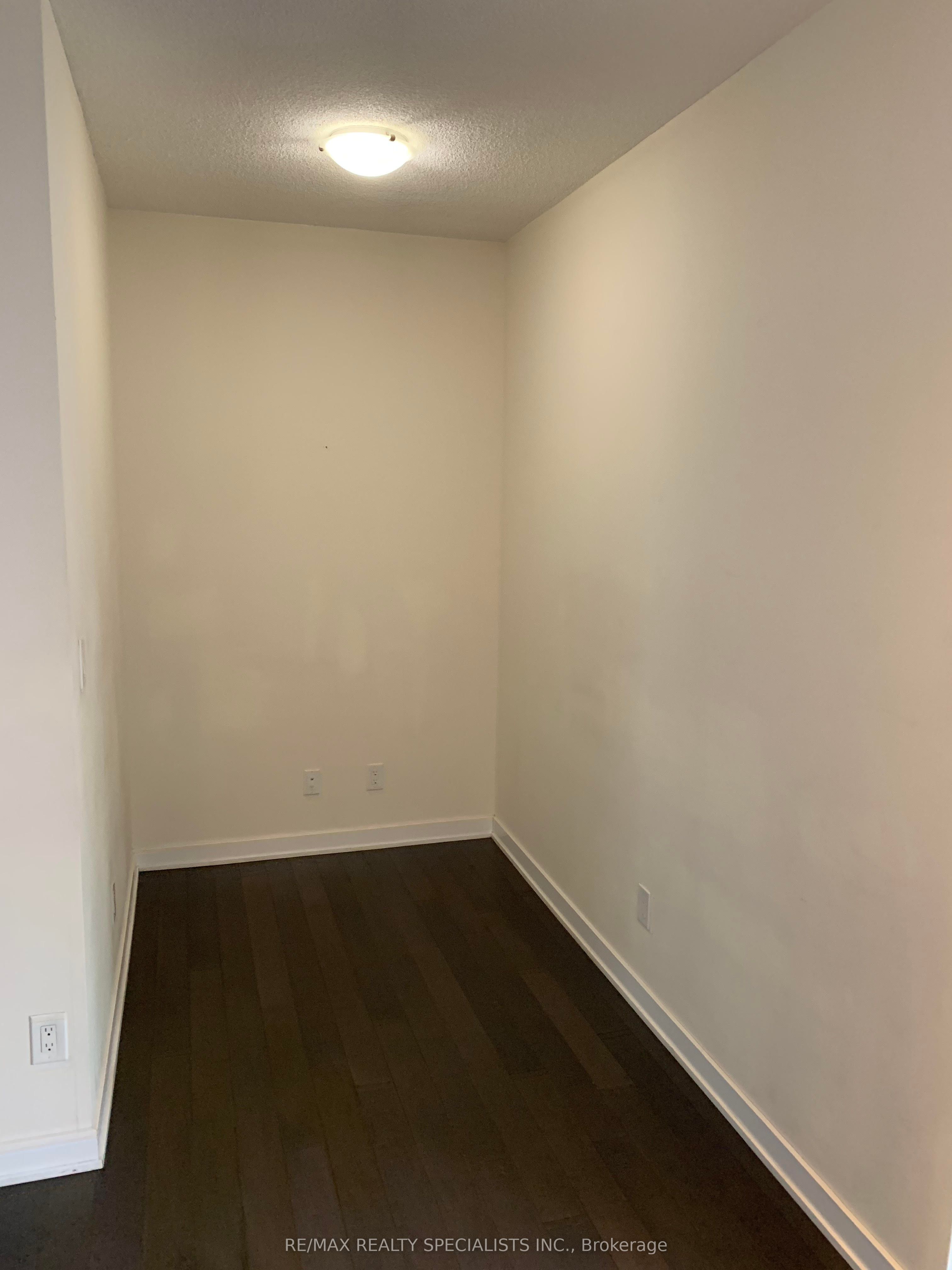 MLS #W12366352 image #2