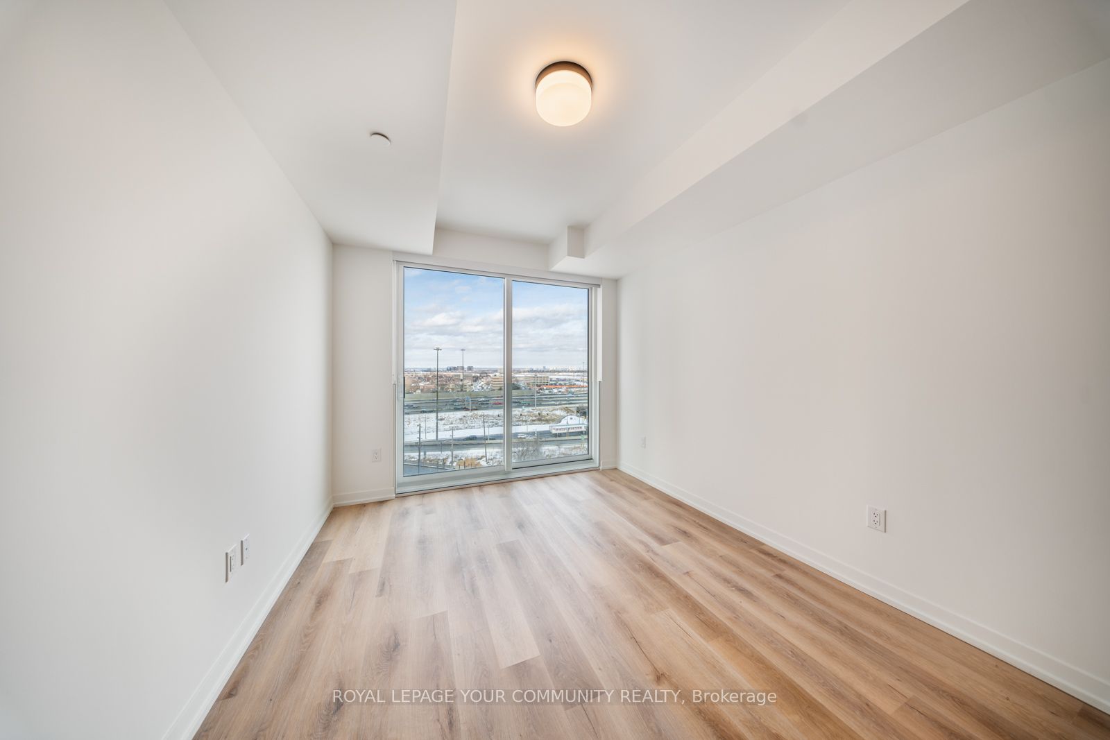 MLS #W12366528 image #10