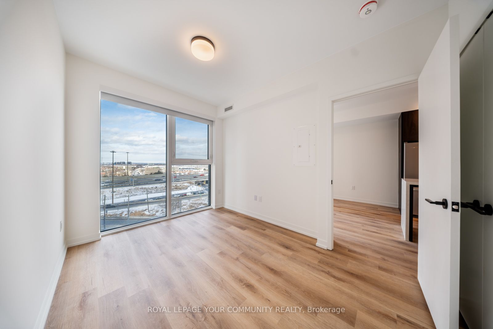 MLS #W12366528 image #16