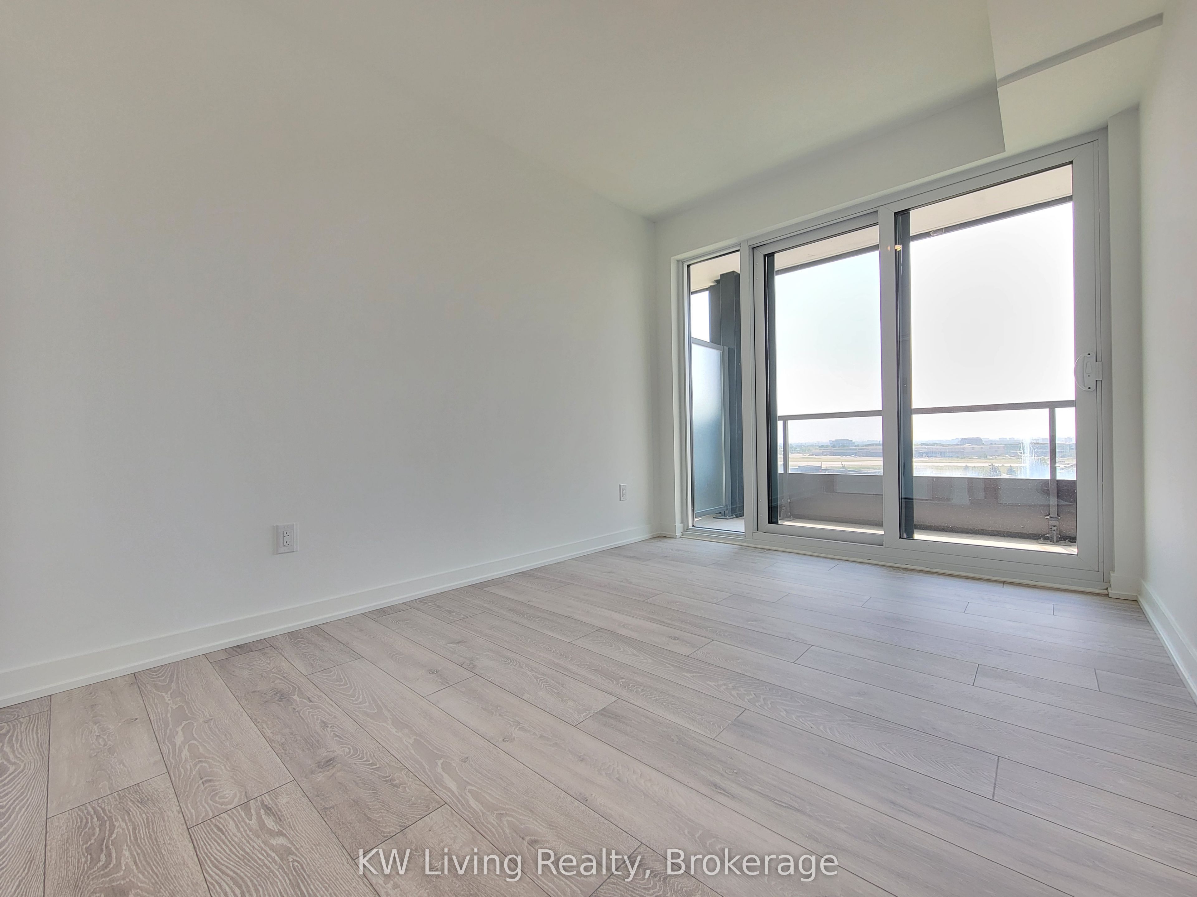 MLS #W12366843 image #3