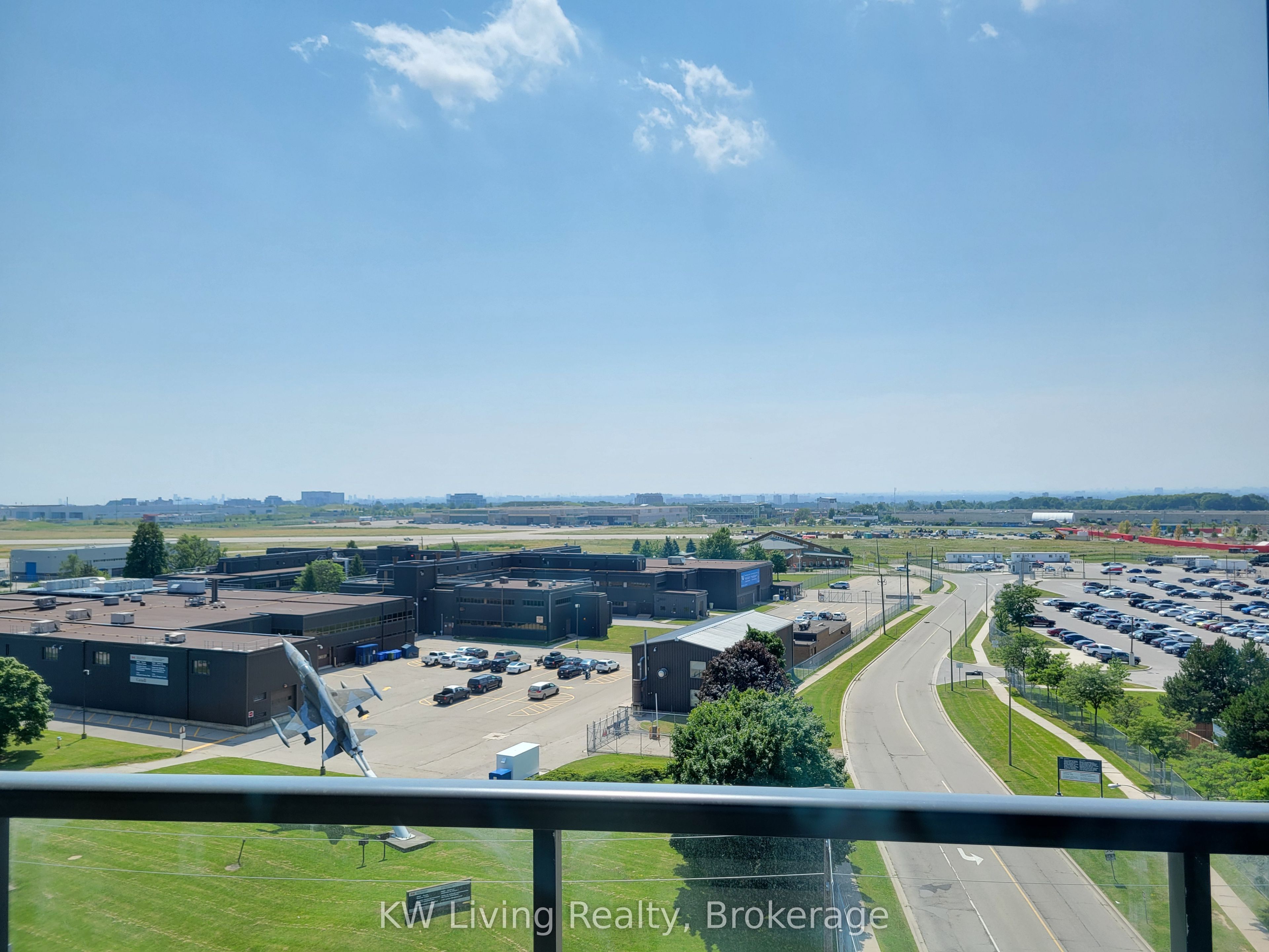 MLS #W12366843 image #4