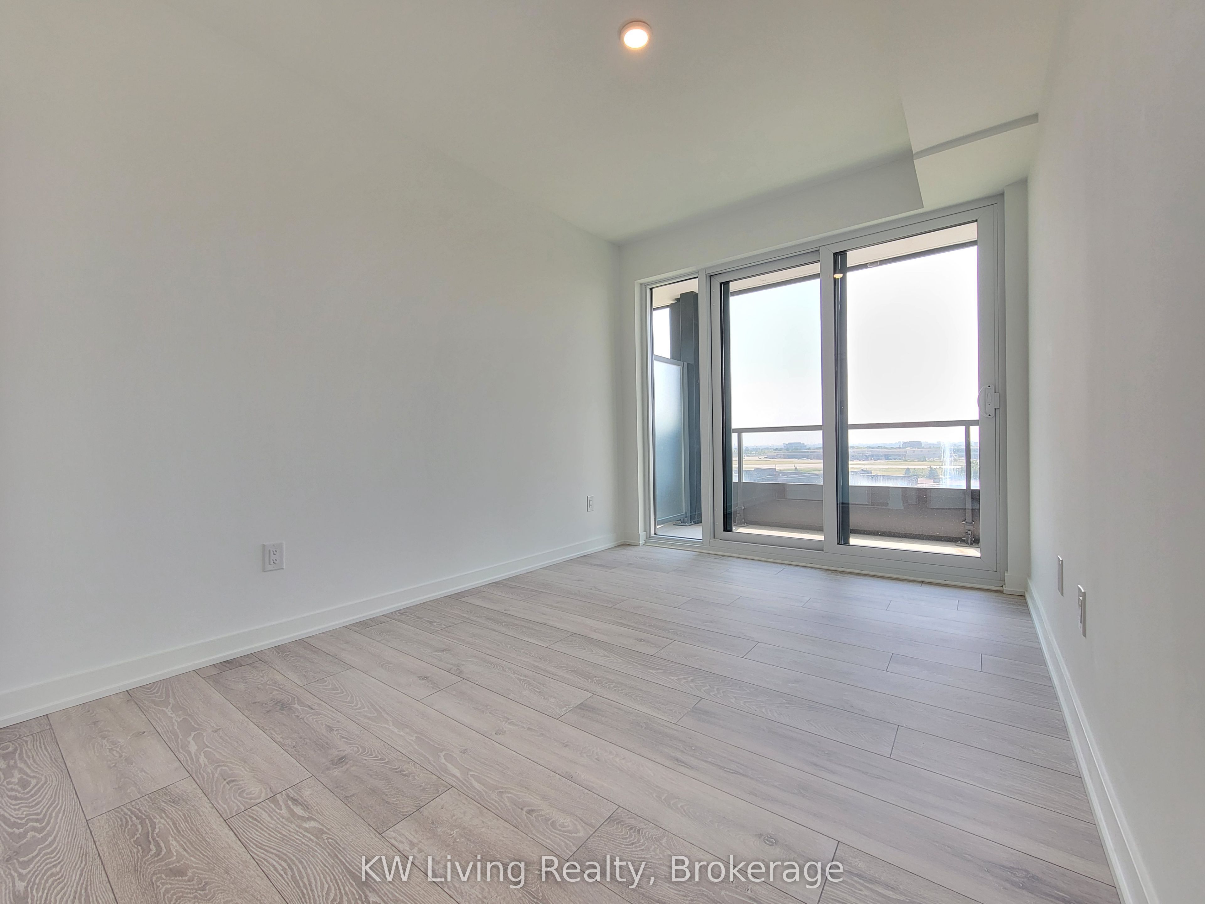 MLS #W12366843 image #5