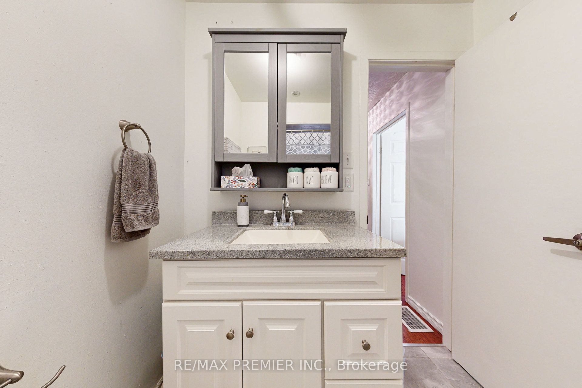 MLS #W12366886 image #19