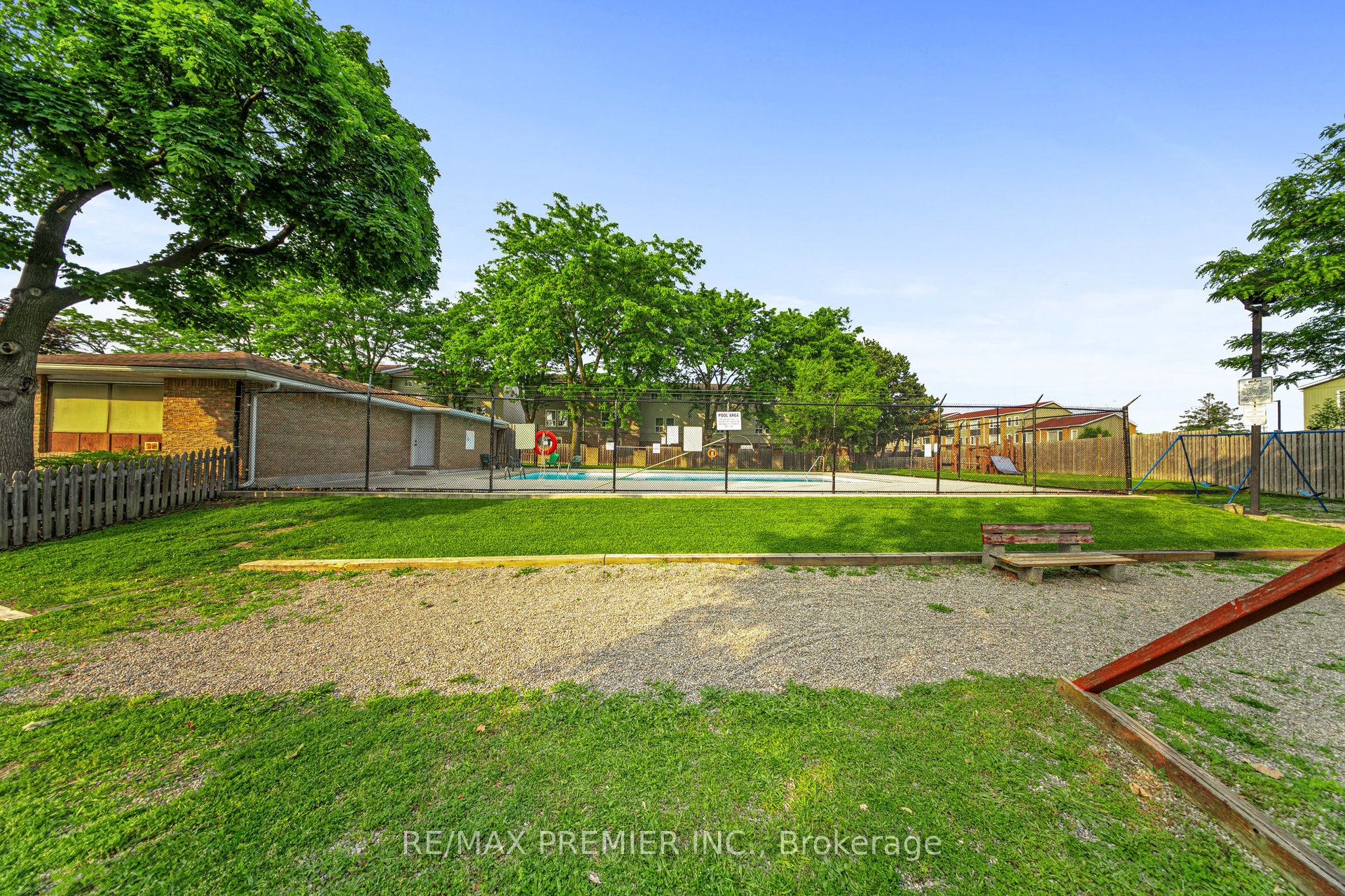 MLS #W12366886 image #2