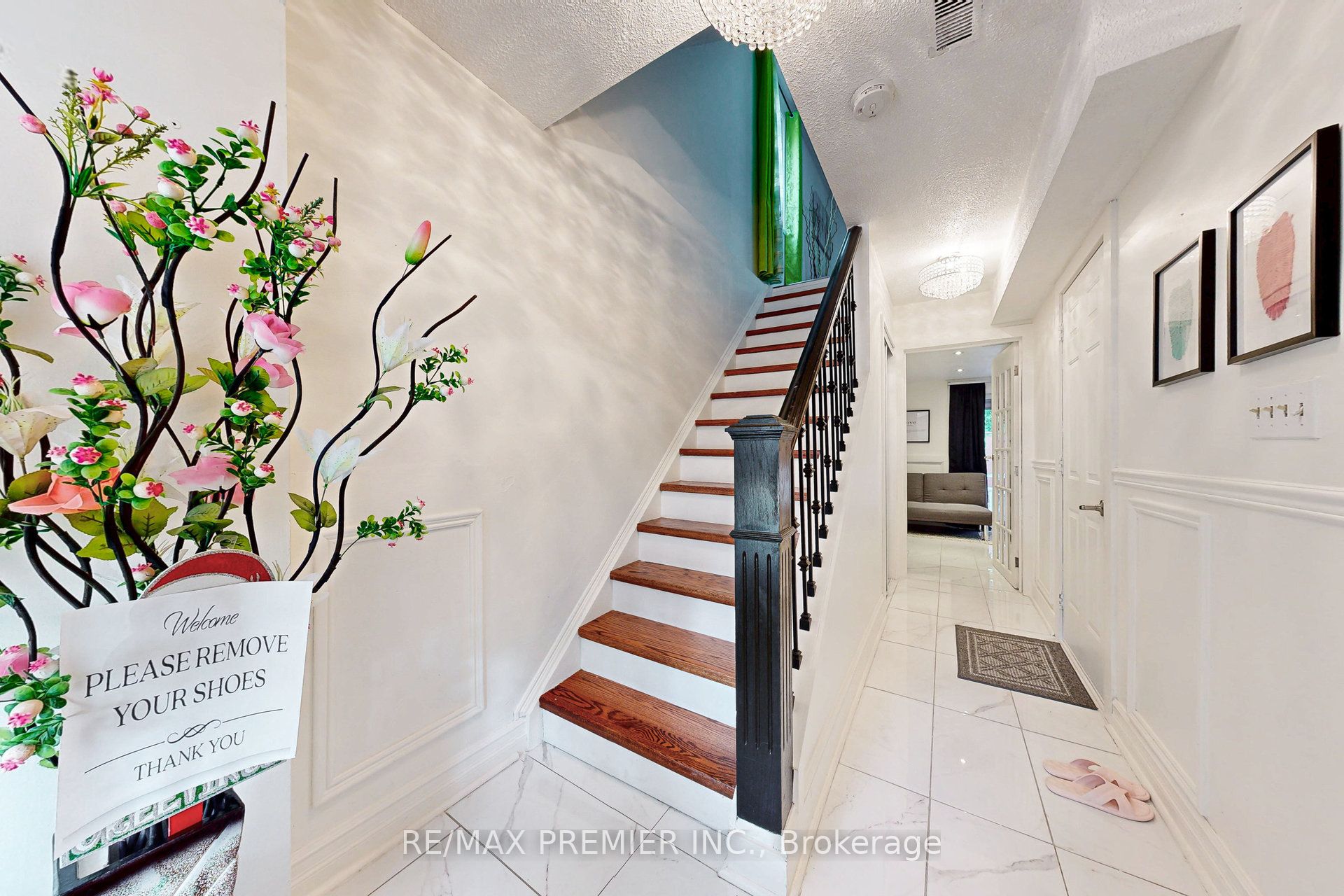 MLS #W12366886 image #3