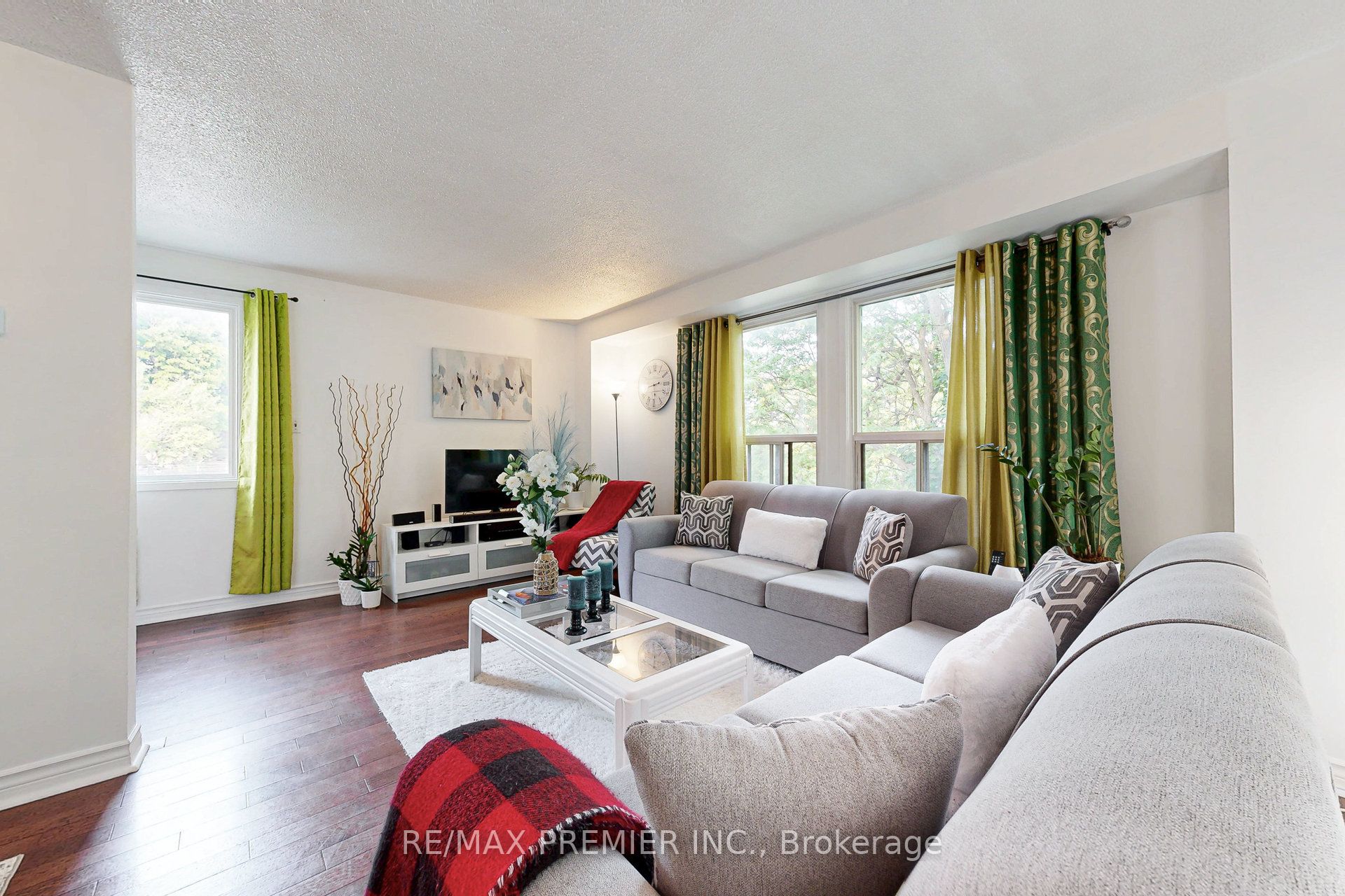 MLS #W12366886 image #6