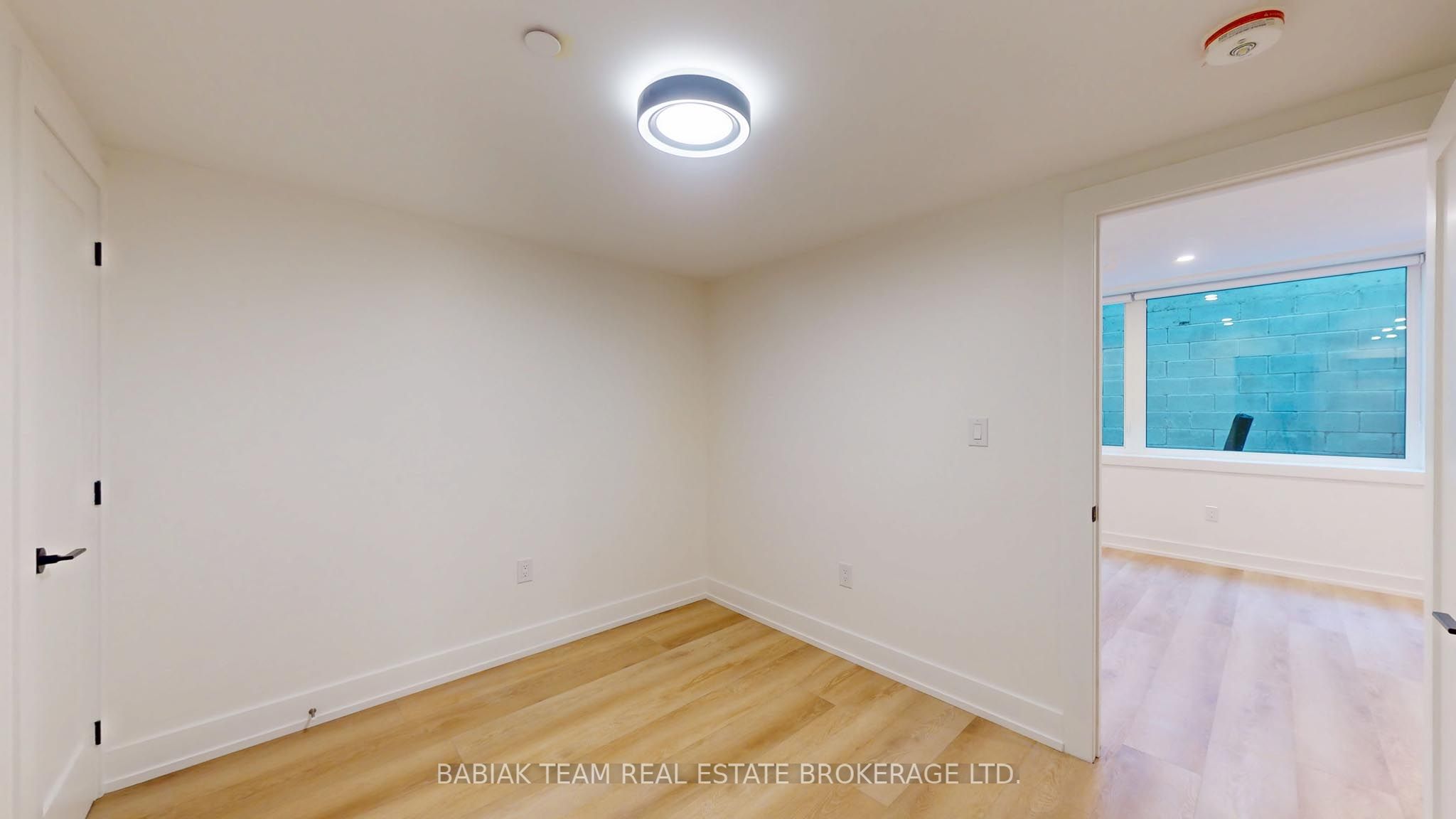 MLS #W12366920 image #11