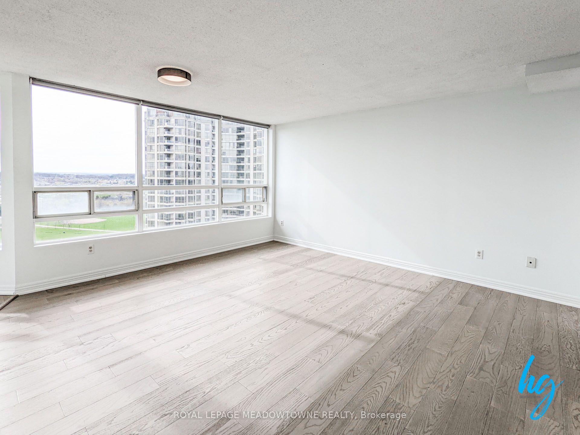 MLS #W12366984 image #4