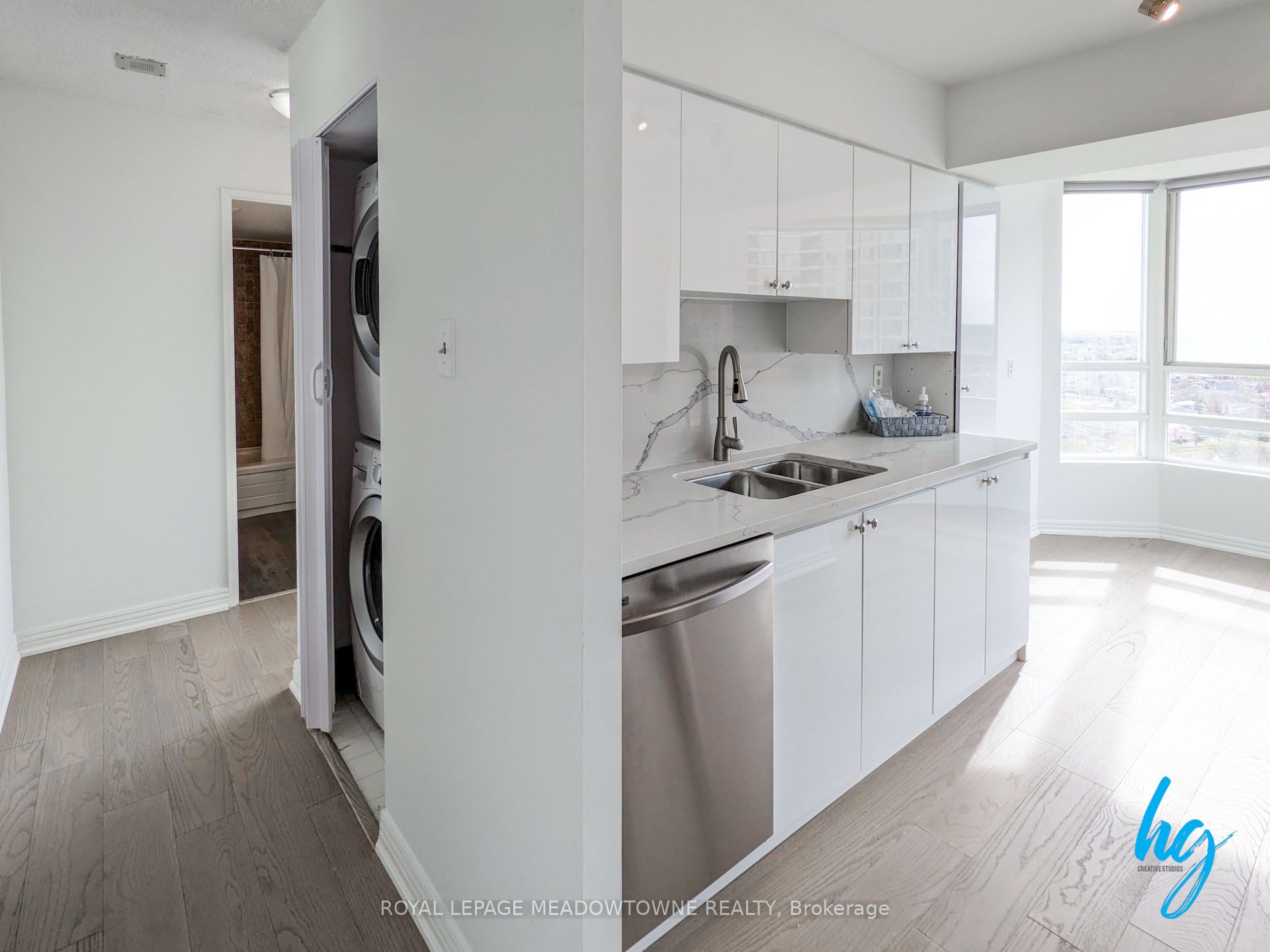 MLS #W12366984 image #5