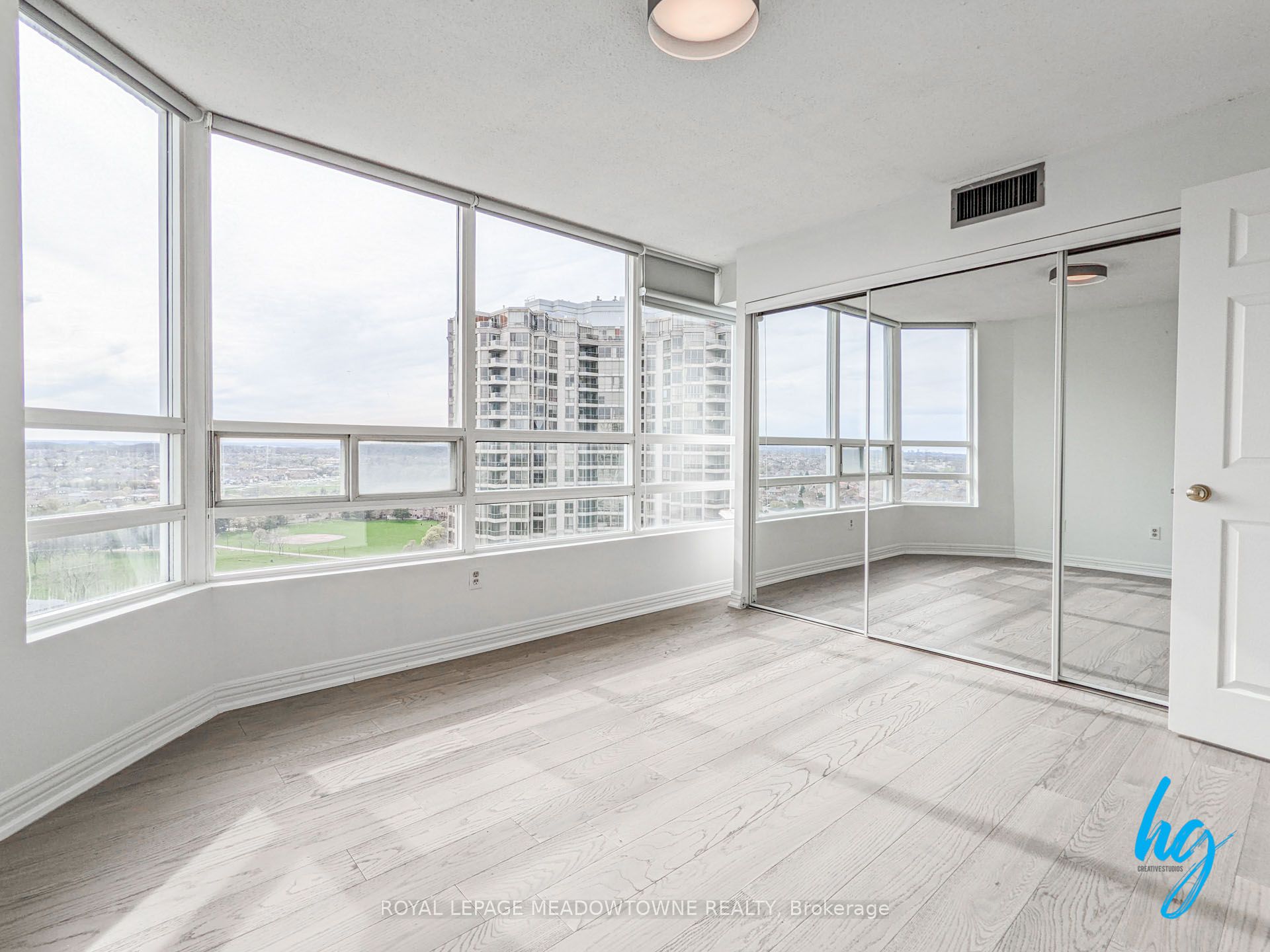 MLS #W12366984 image #8