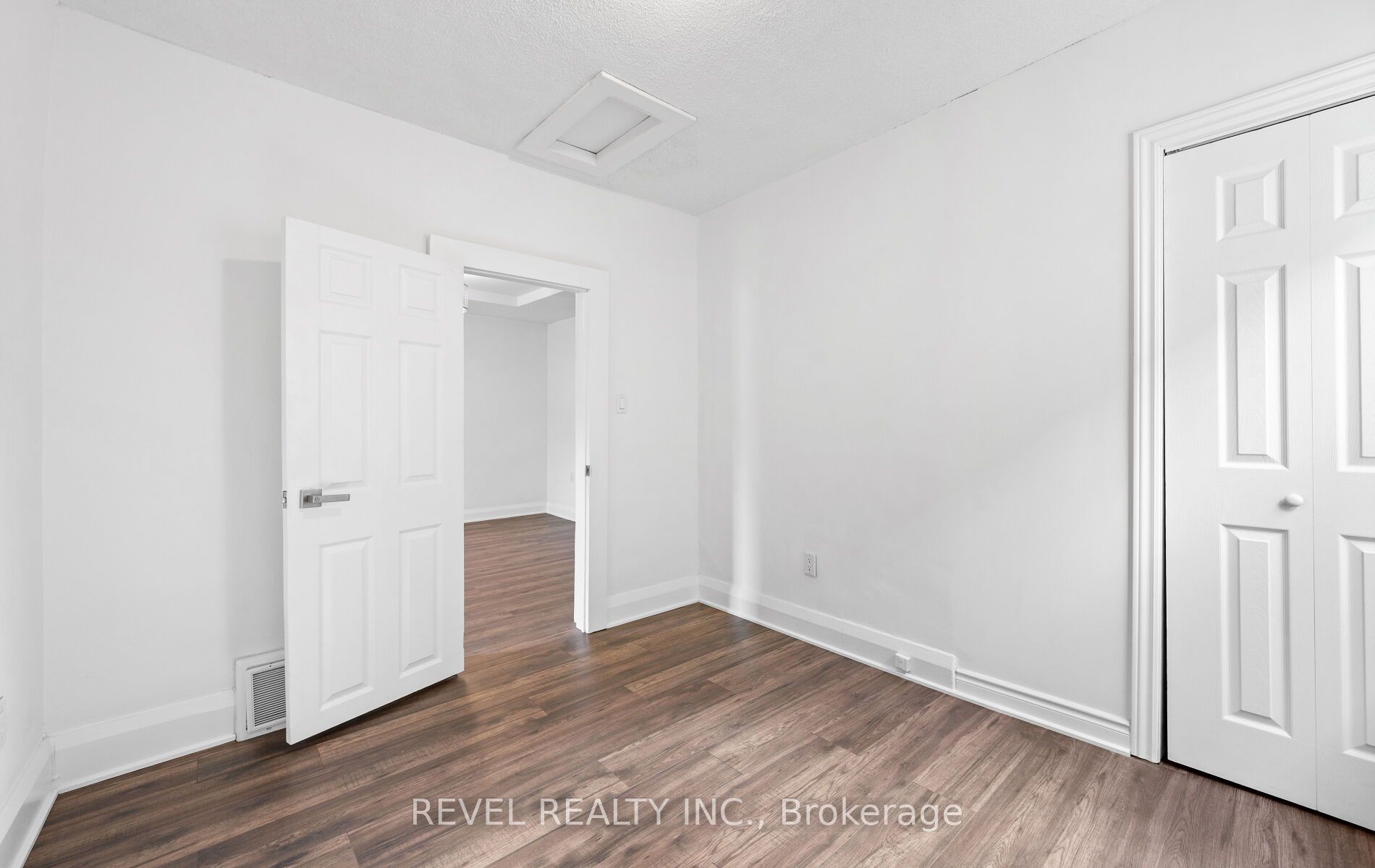 MLS #W12367303 image #17