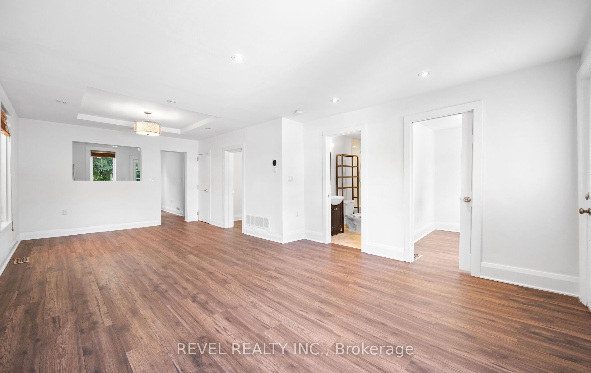 MLS #W12367303 image #5