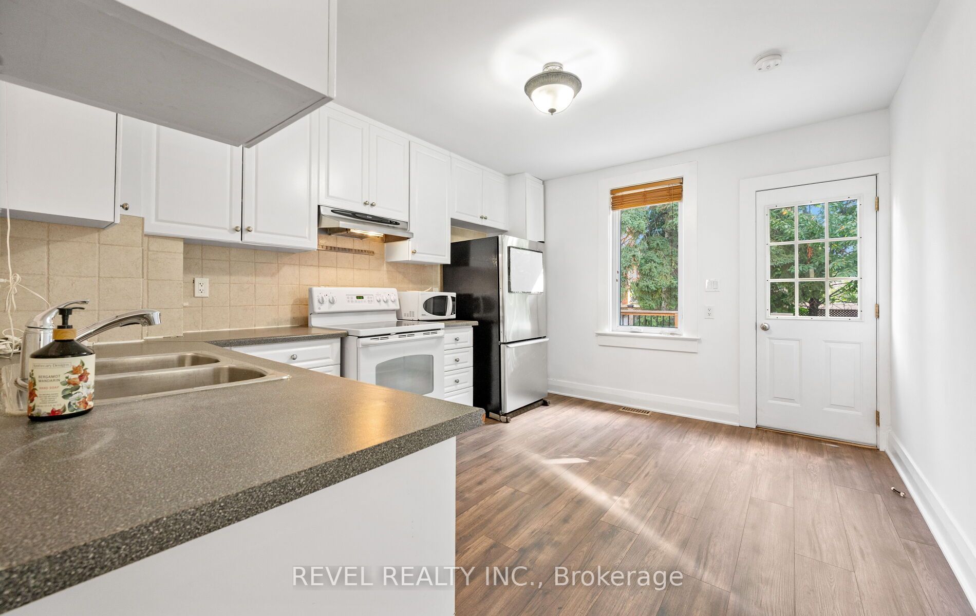 MLS #W12367303 image #7