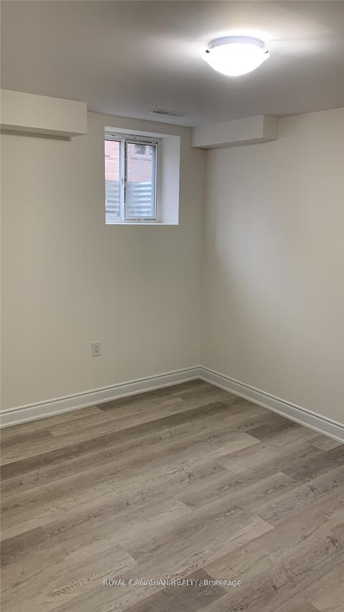 MLS #W12367340 image #5