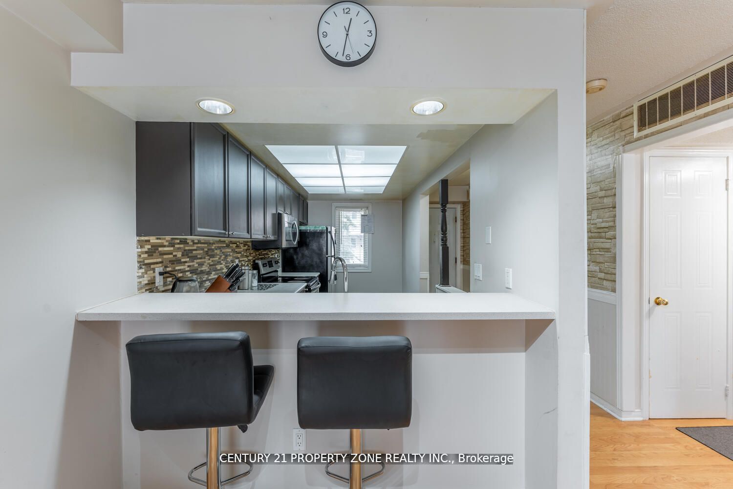 MLS #W12367395 image #12