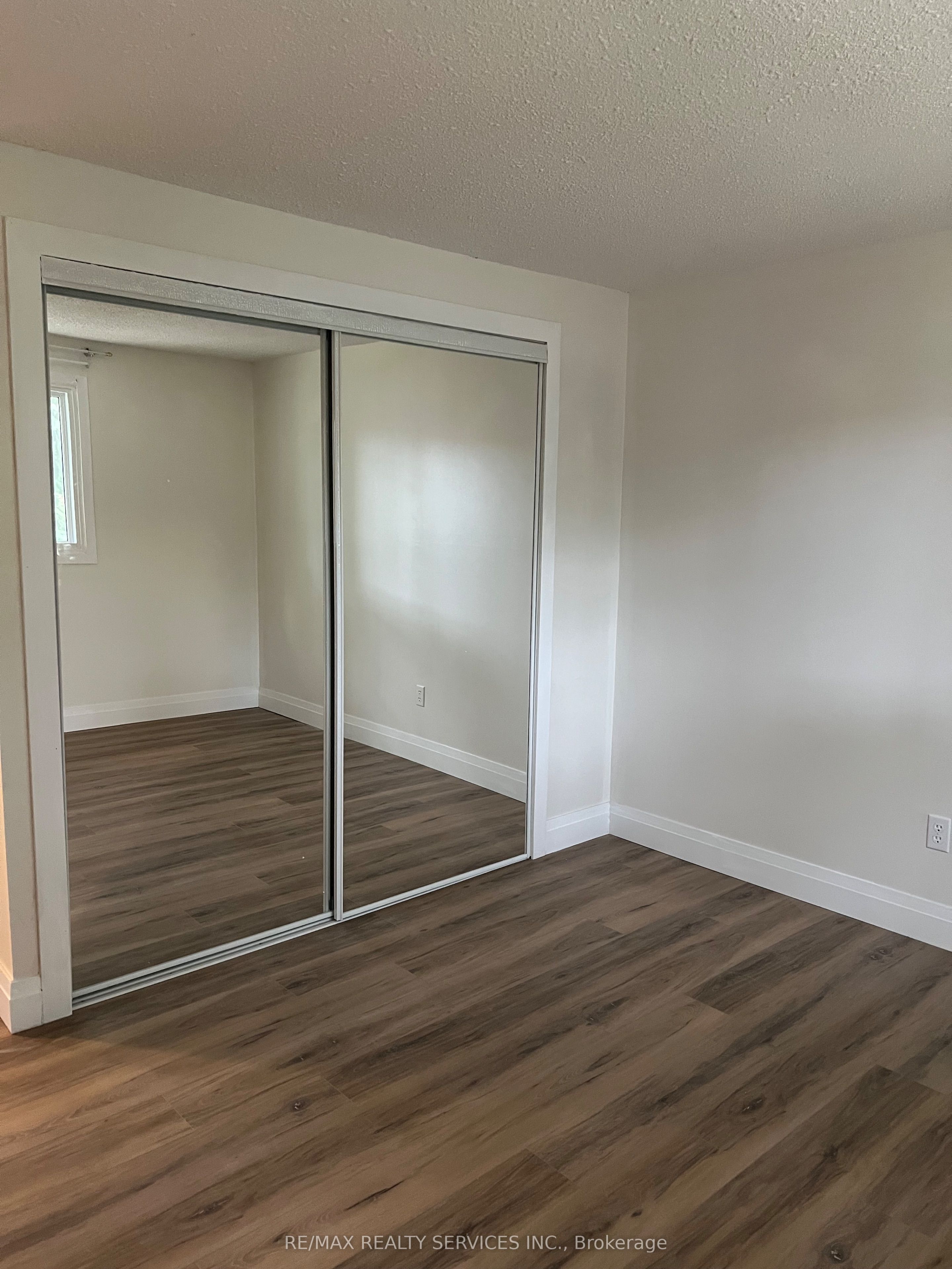 MLS #W12367812 image #11