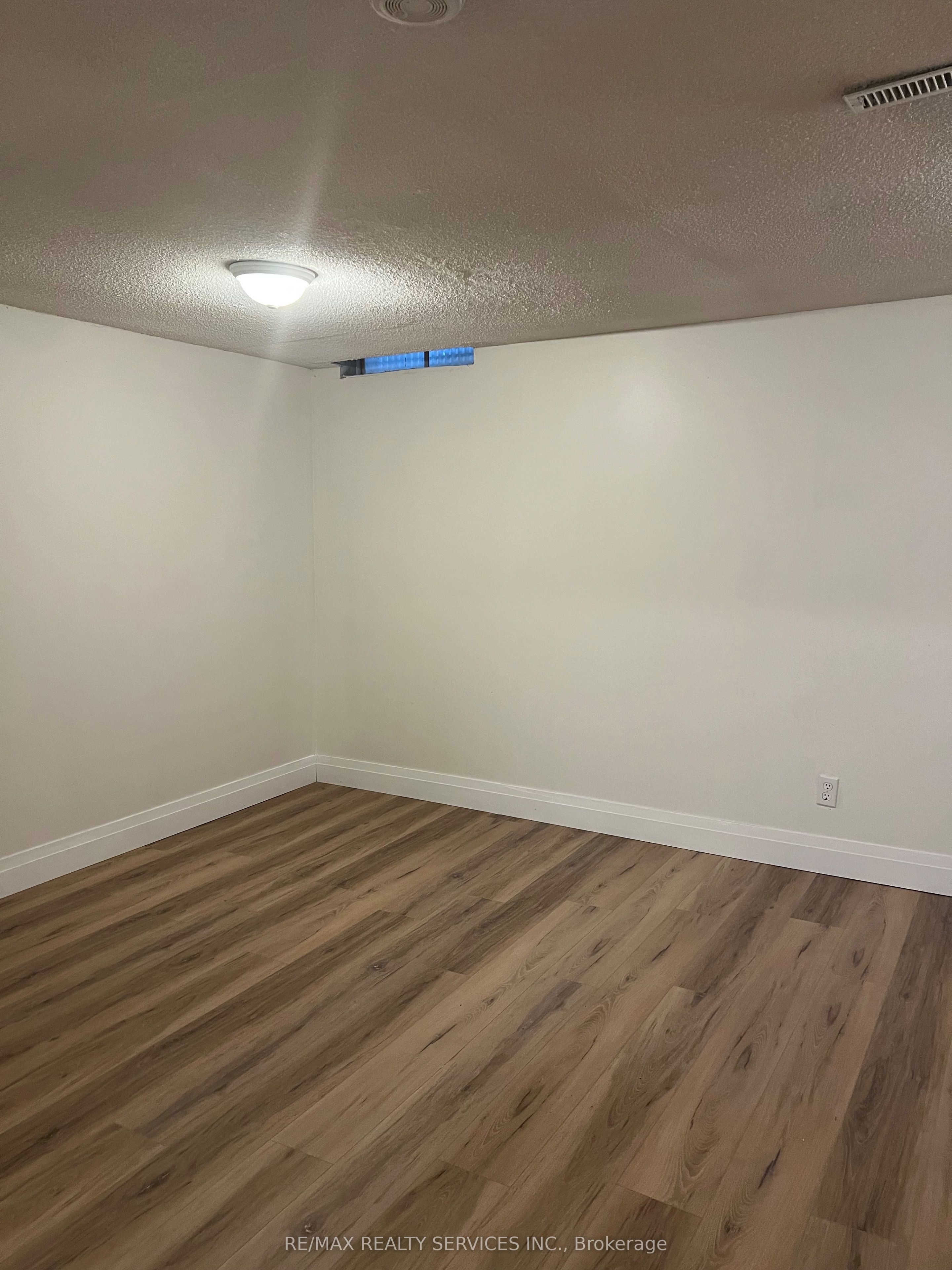 MLS #W12367812 image #17