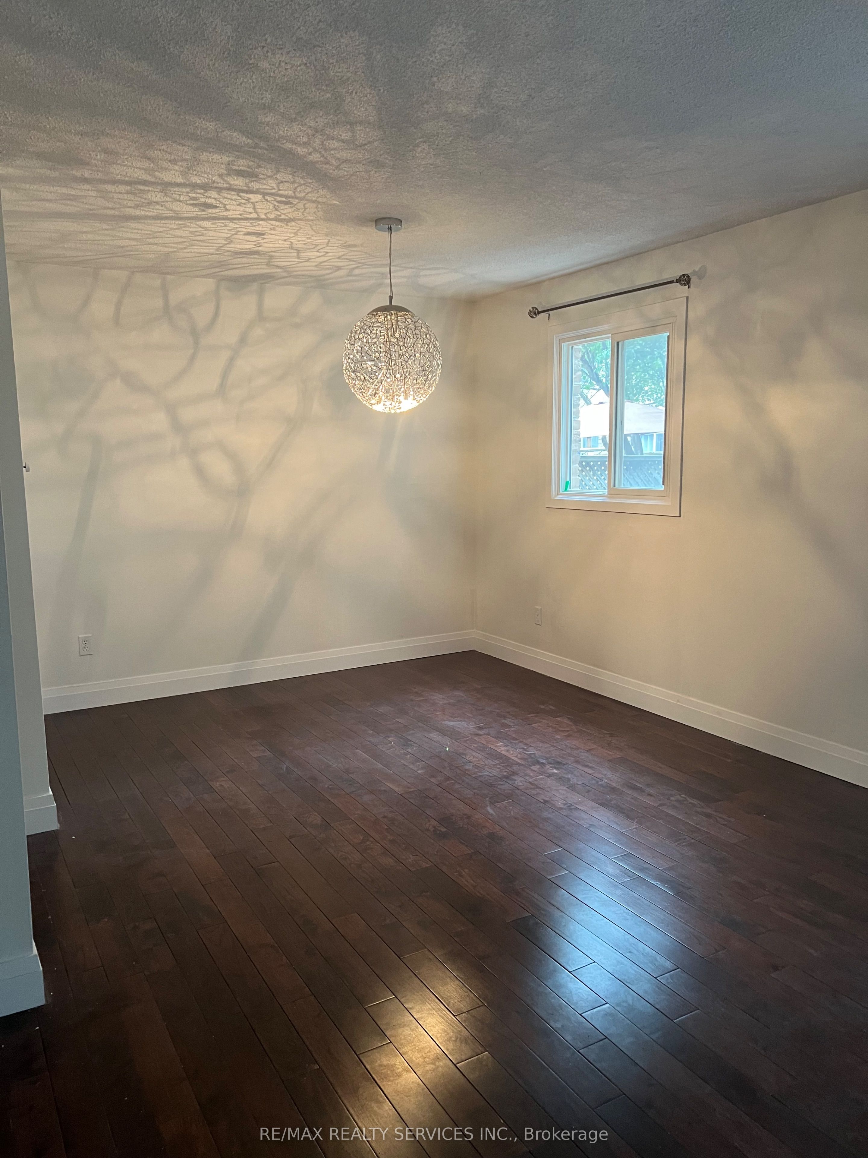 MLS #W12367812 image #4