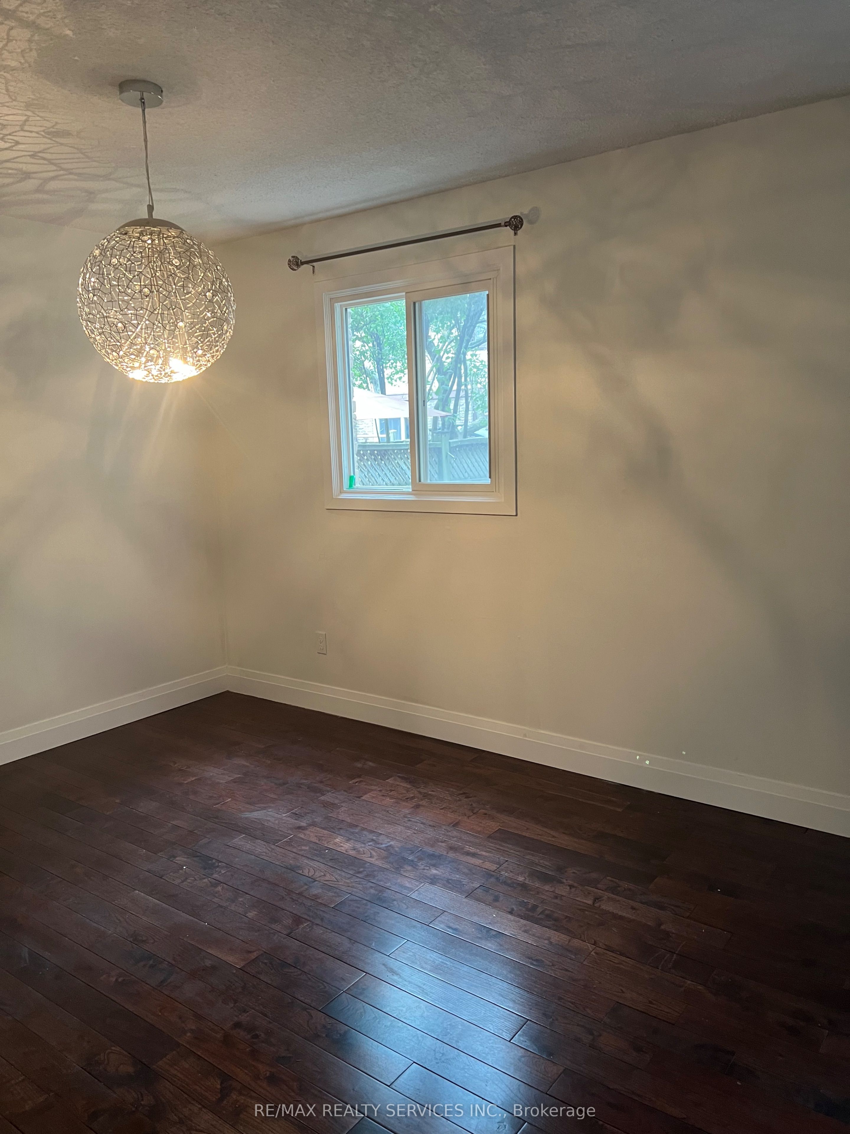 MLS #W12367812 image #6