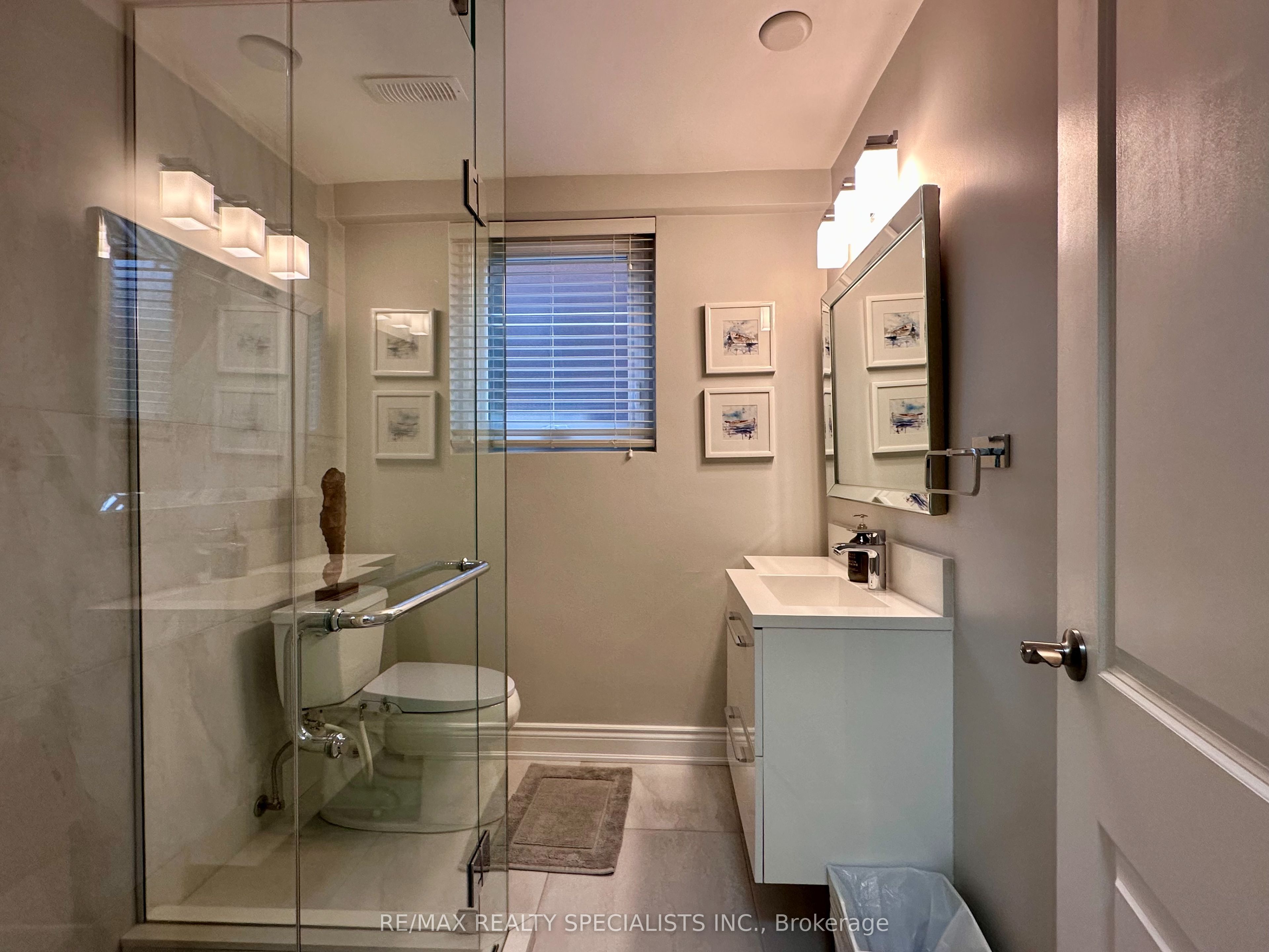 MLS #W12368041 image #4