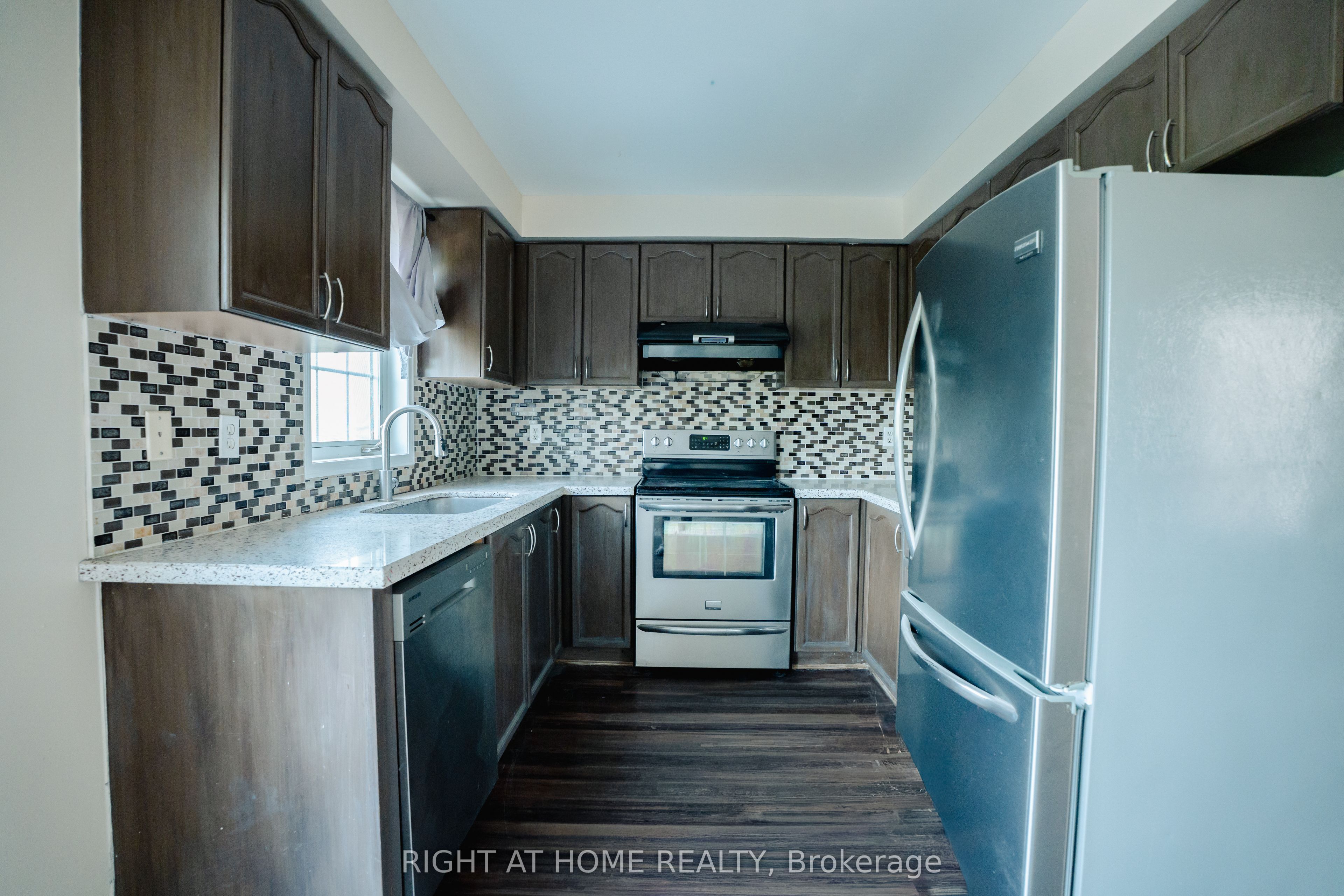 MLS #W12368364 image #10