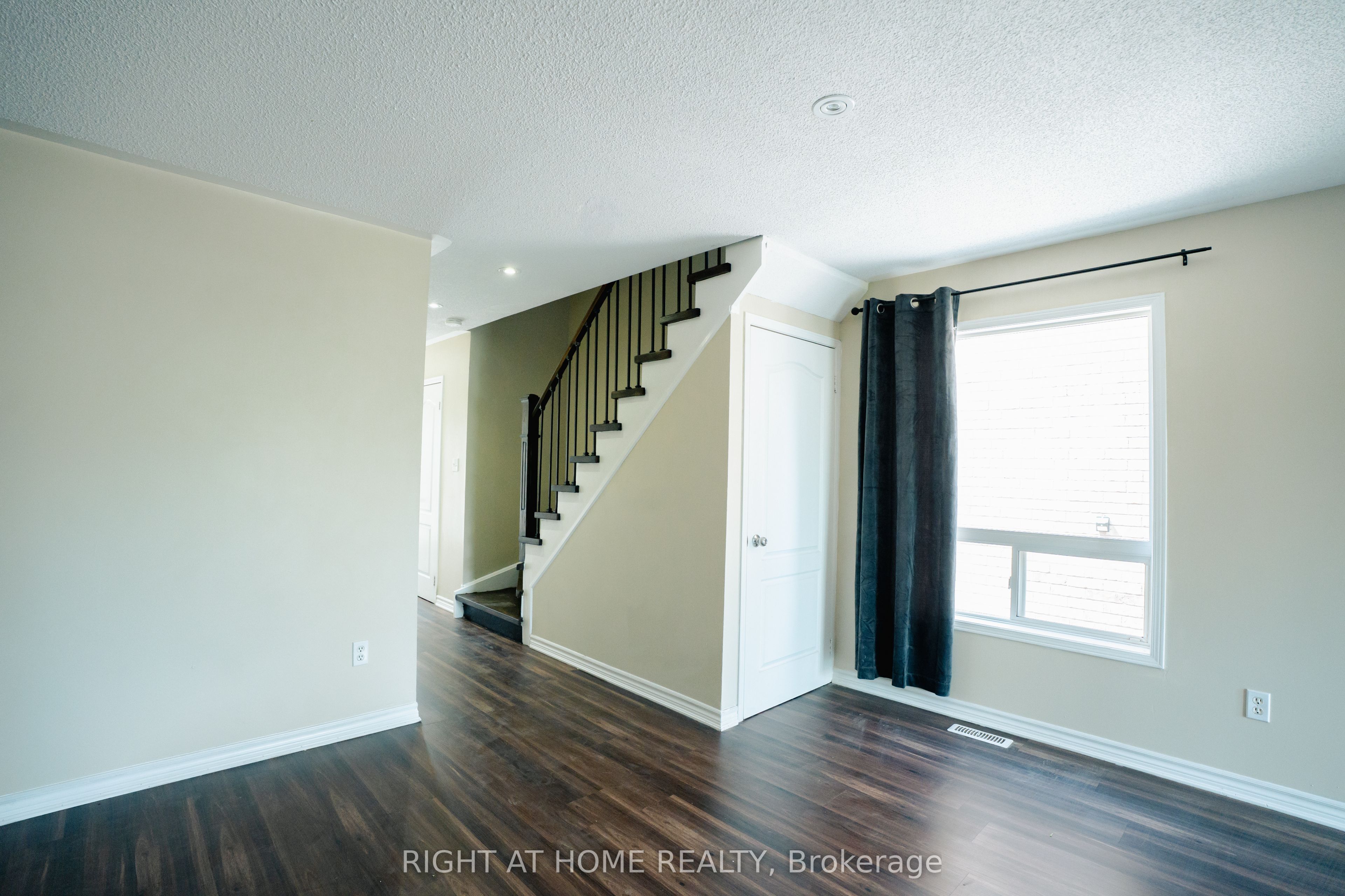 MLS #W12368364 image #9