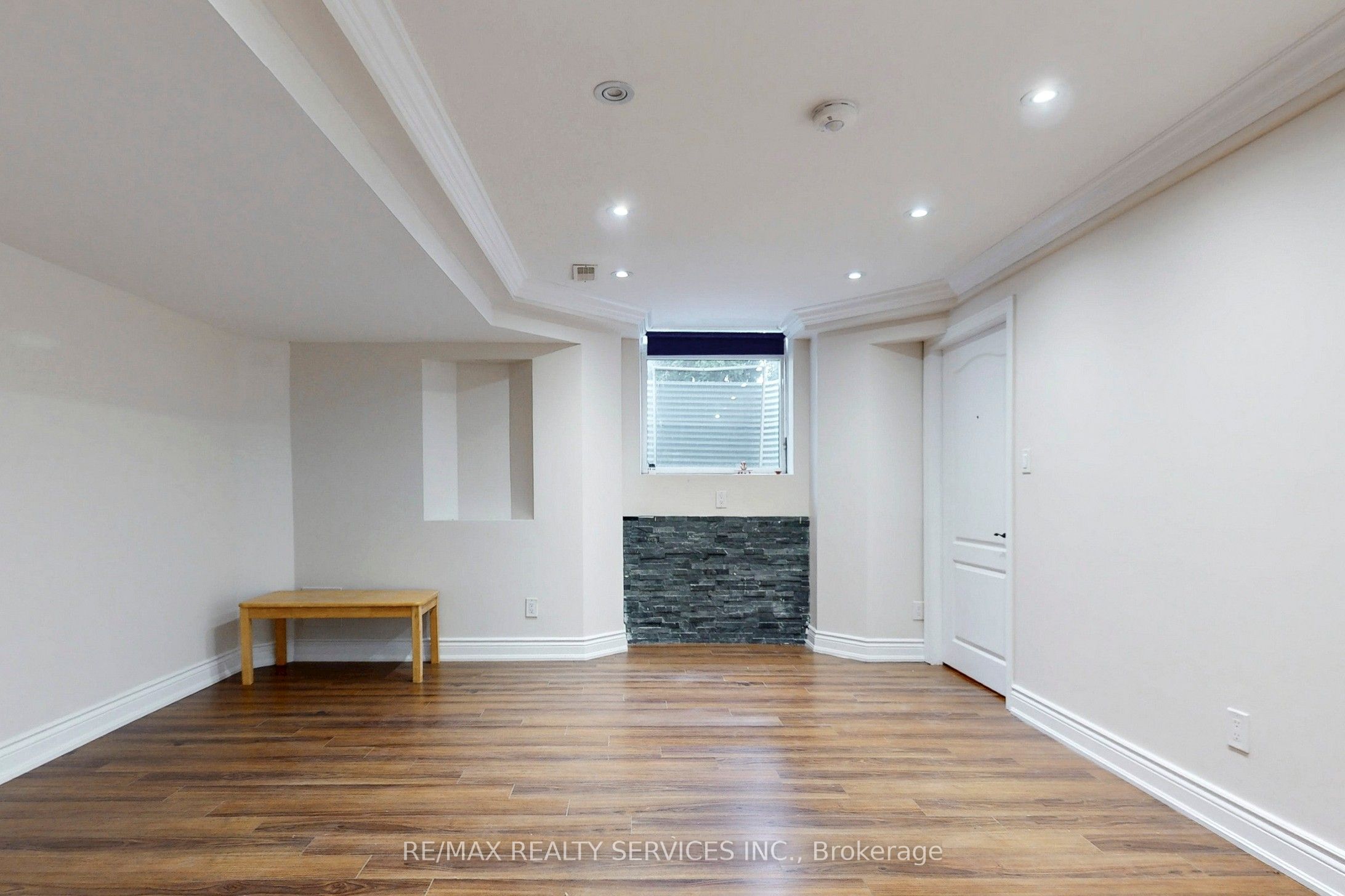 MLS #W12369271 image #6