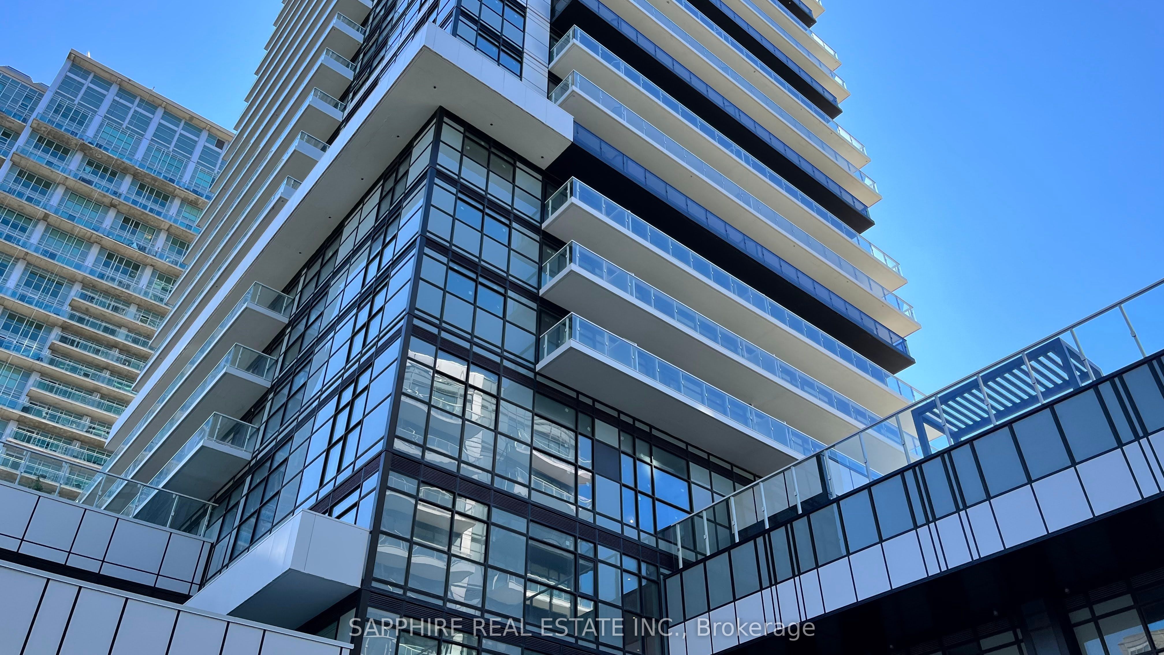 MLS #W12369352 image #1