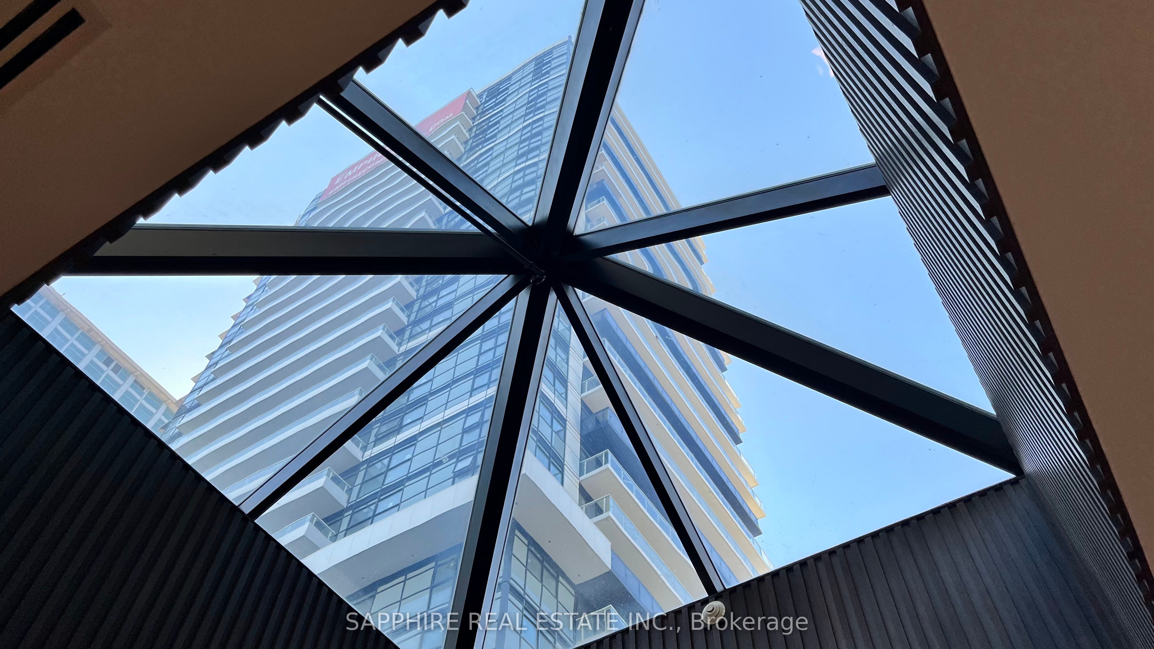 MLS #W12369352 image #16