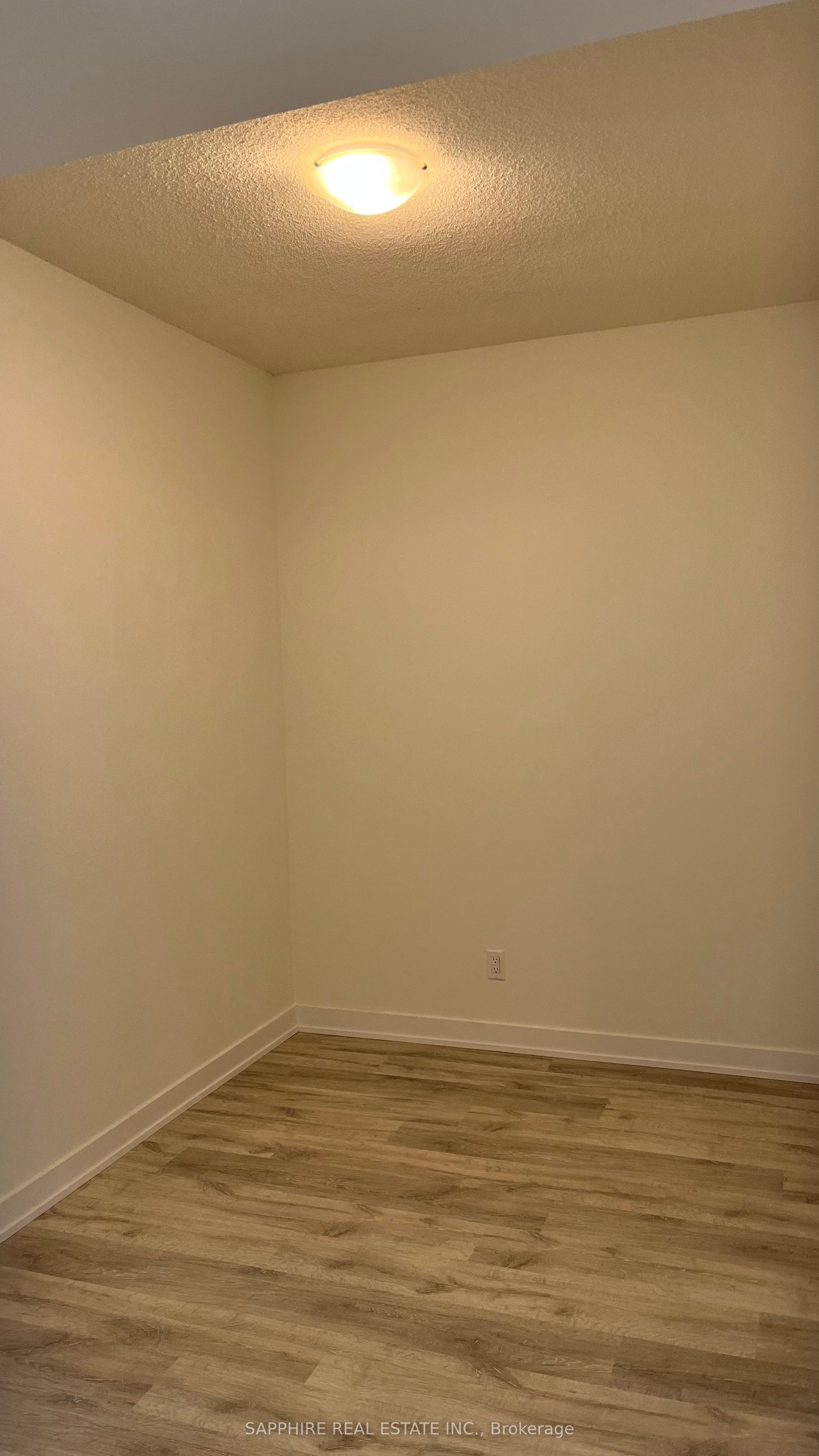 MLS #W12369352 image #19