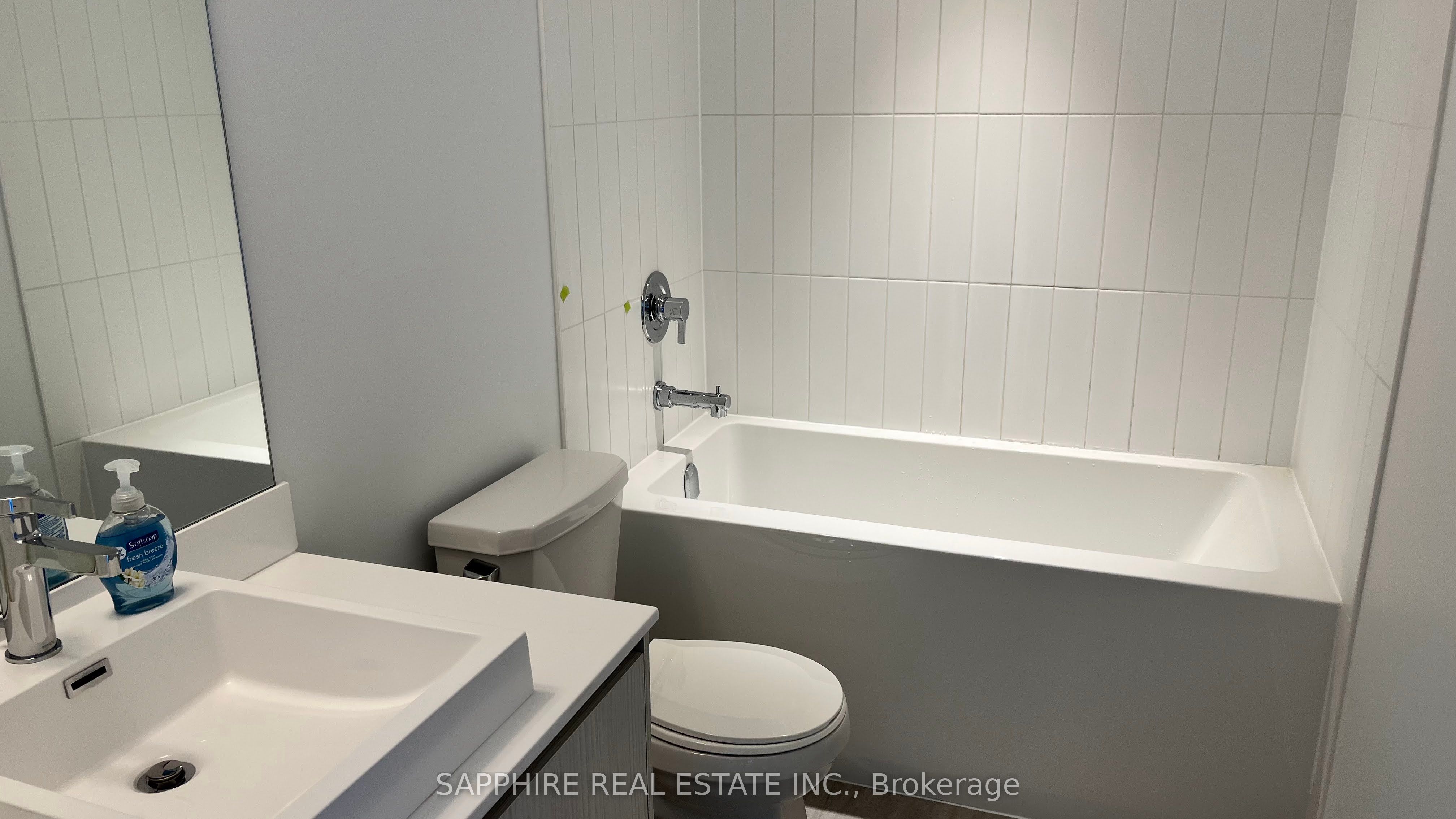 MLS #W12369352 image #22