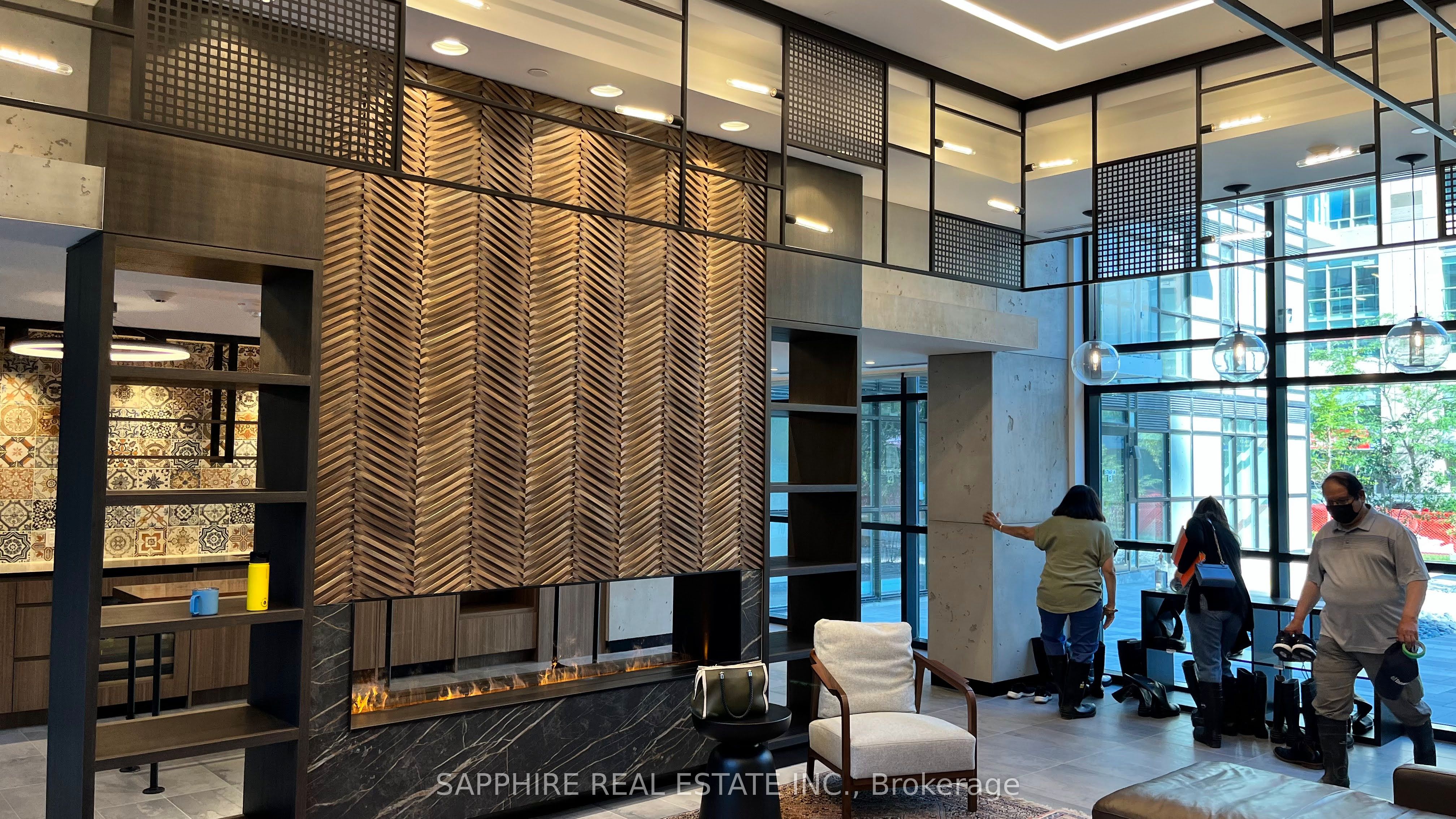 MLS #W12369352 image #26