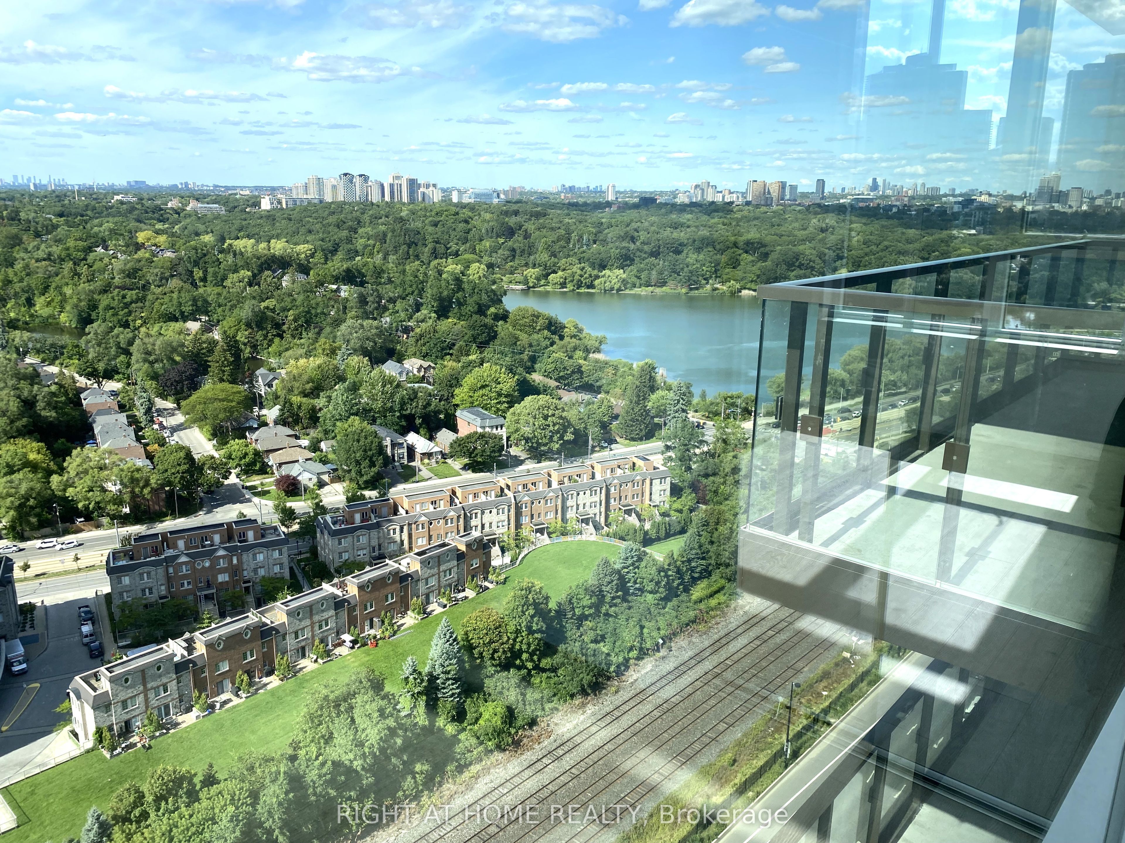 MLS #W12369575 image #13