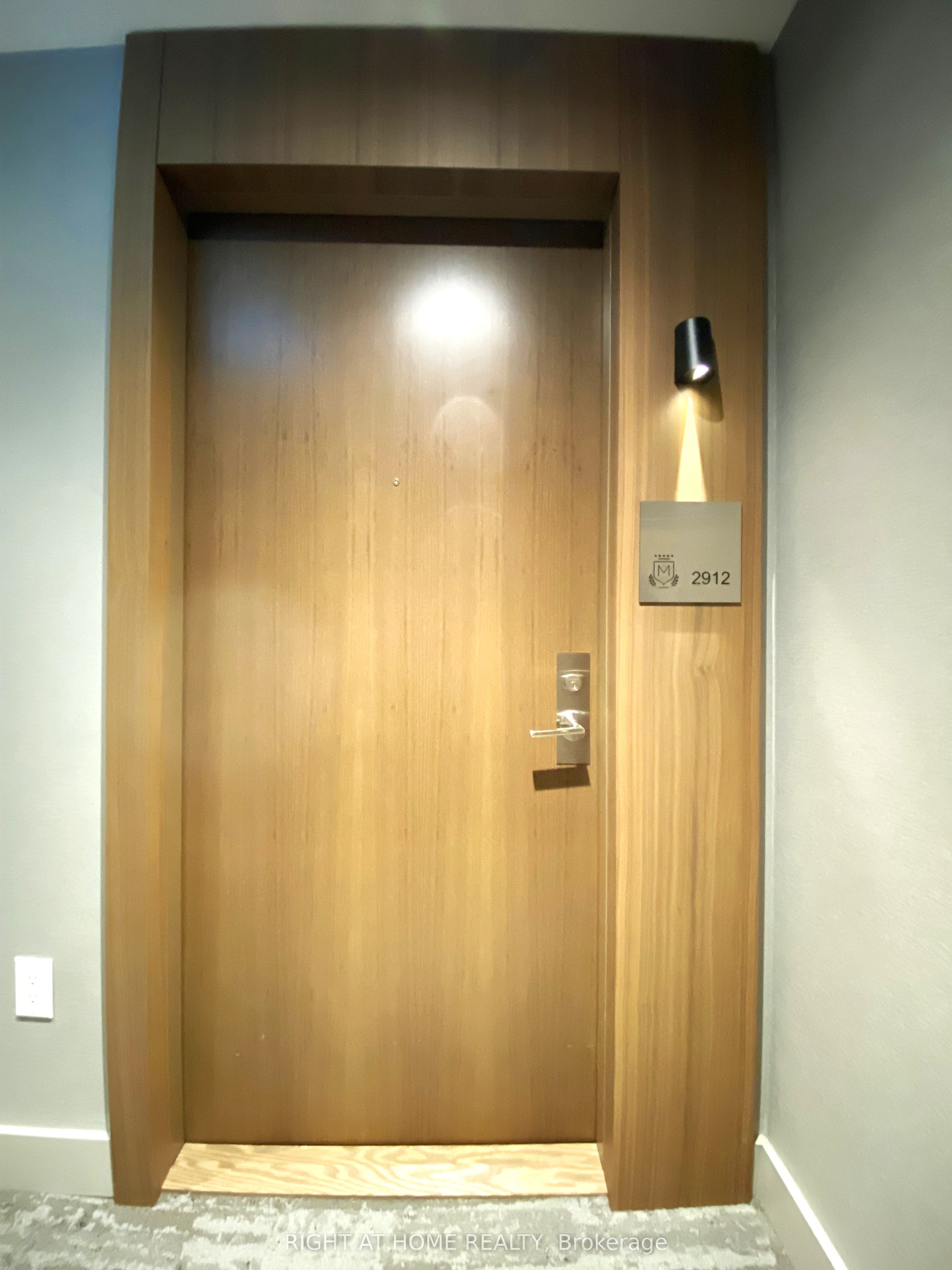 MLS #W12369575 image #2