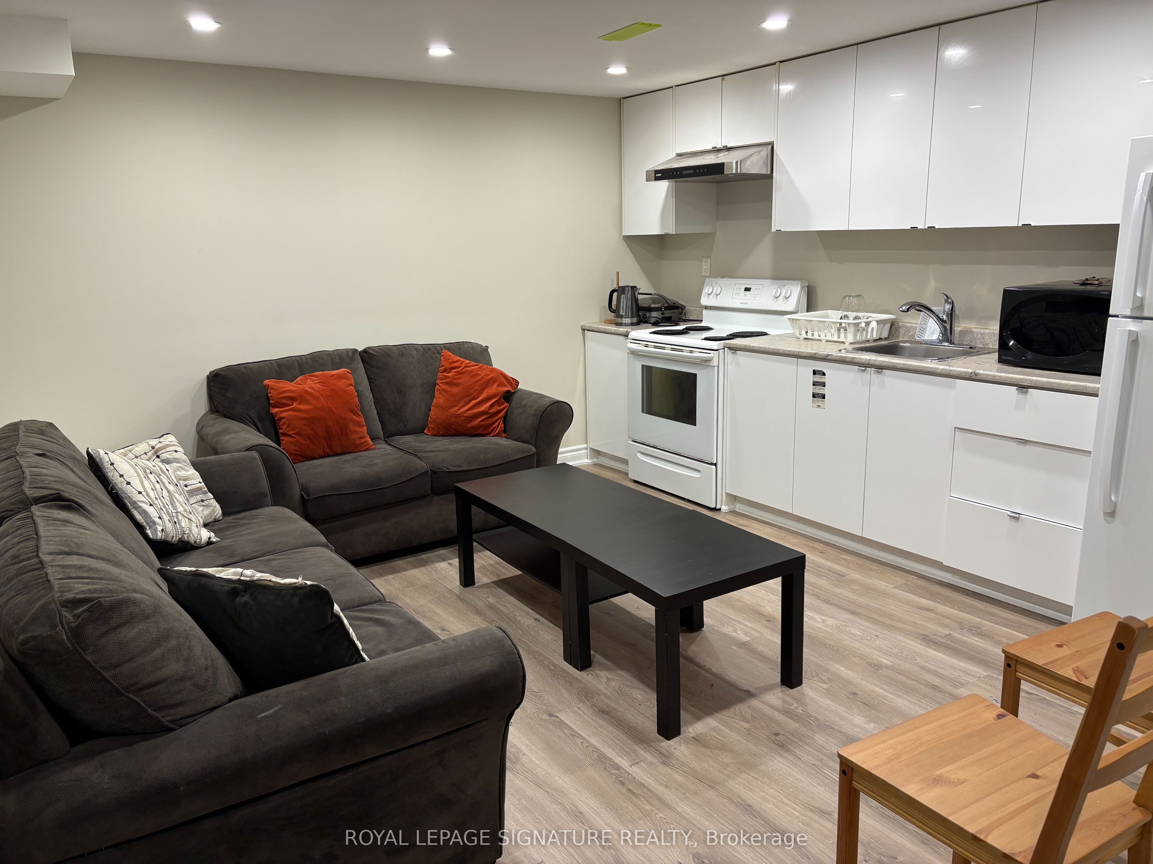 MLS #W12369684 image #6