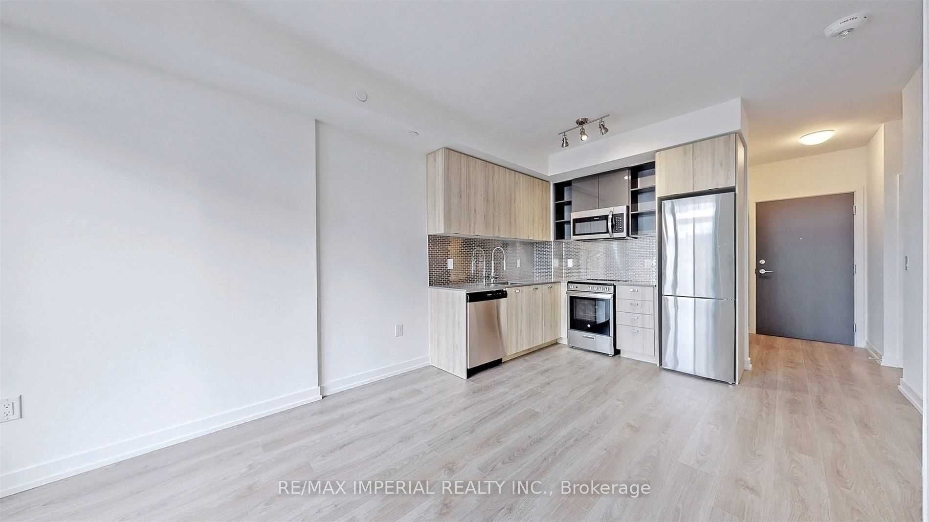 MLS #W12369710 image #1