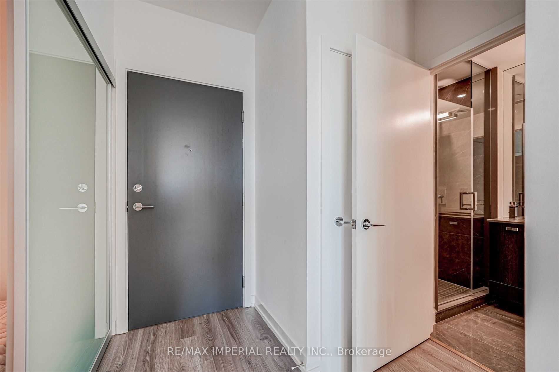 MLS #W12369710 image #11