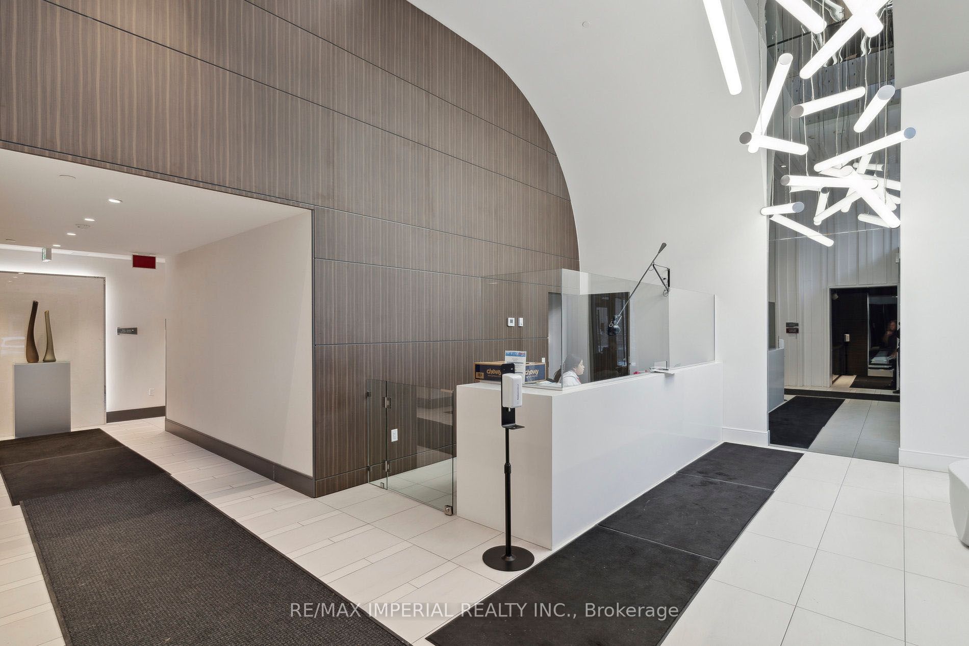 MLS #W12369710 image #35